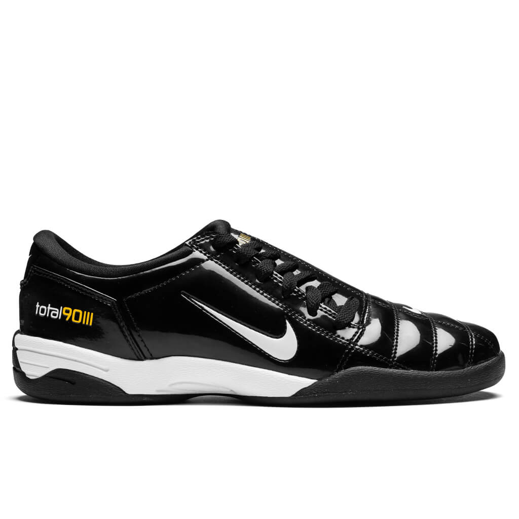 Total 90 III Nike оригінал – Купити в Україні – боковий вид