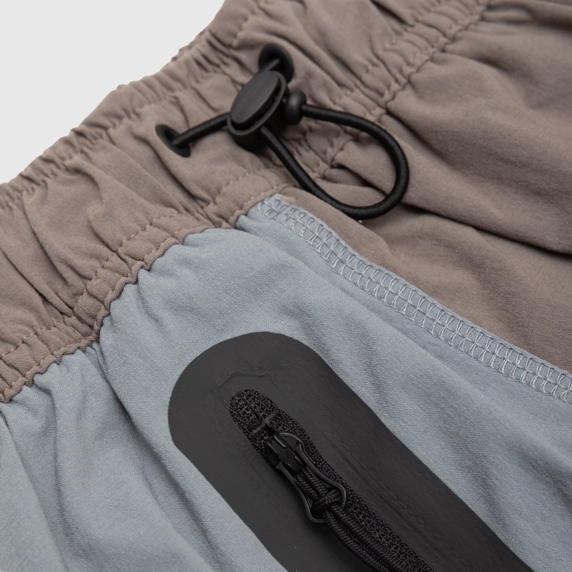 Tech Dri-Fit Woven Loose Fit Pants Nike – Гарантія оригінальності – детальний вид