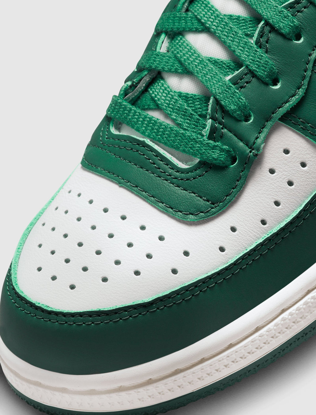 Nike Footwear оригінал | Швидка доставка Україна – вид ззаду