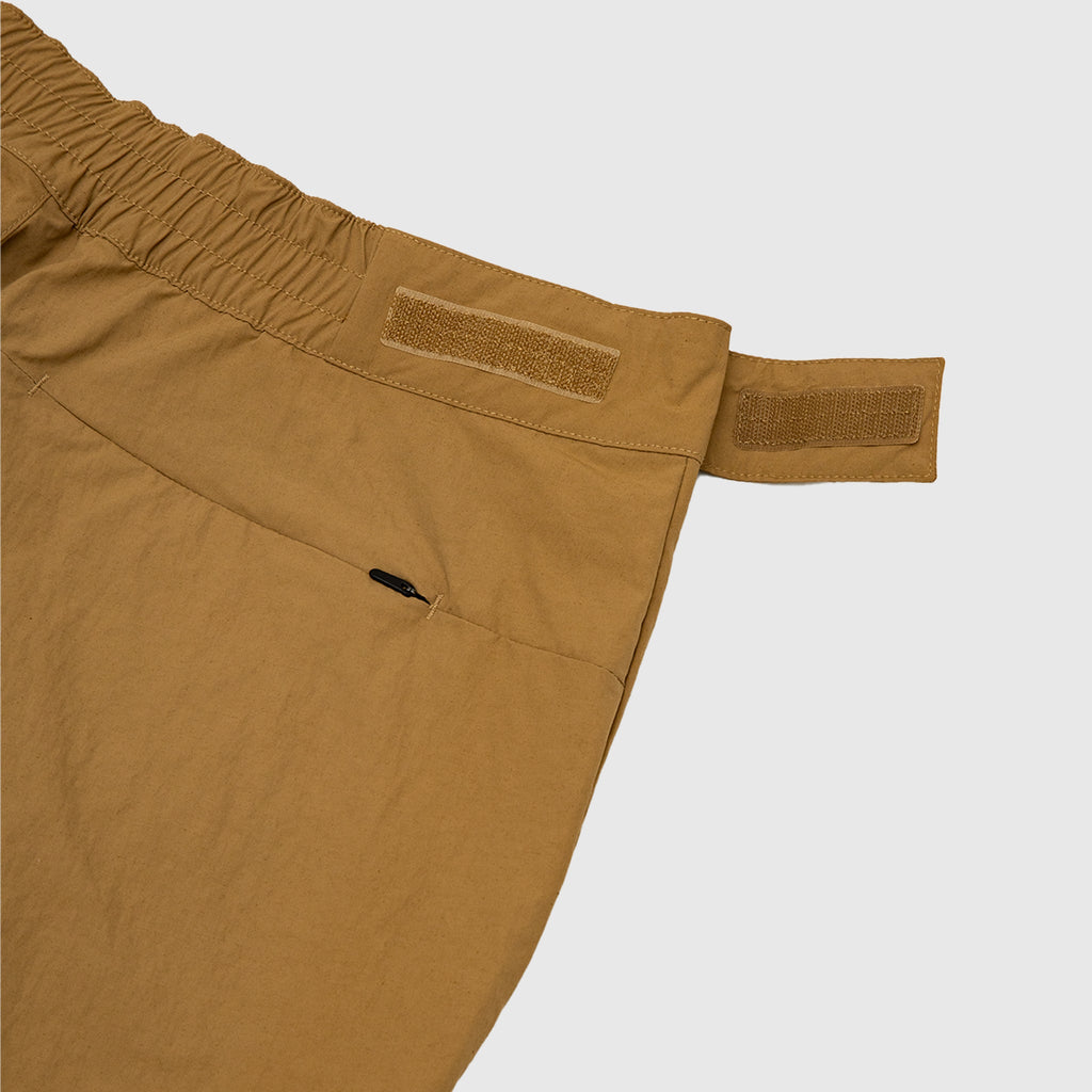78 Low-Fi Hi-Tek Cargo Pant The north face оригінал – Купити в Україні – вид ззаду