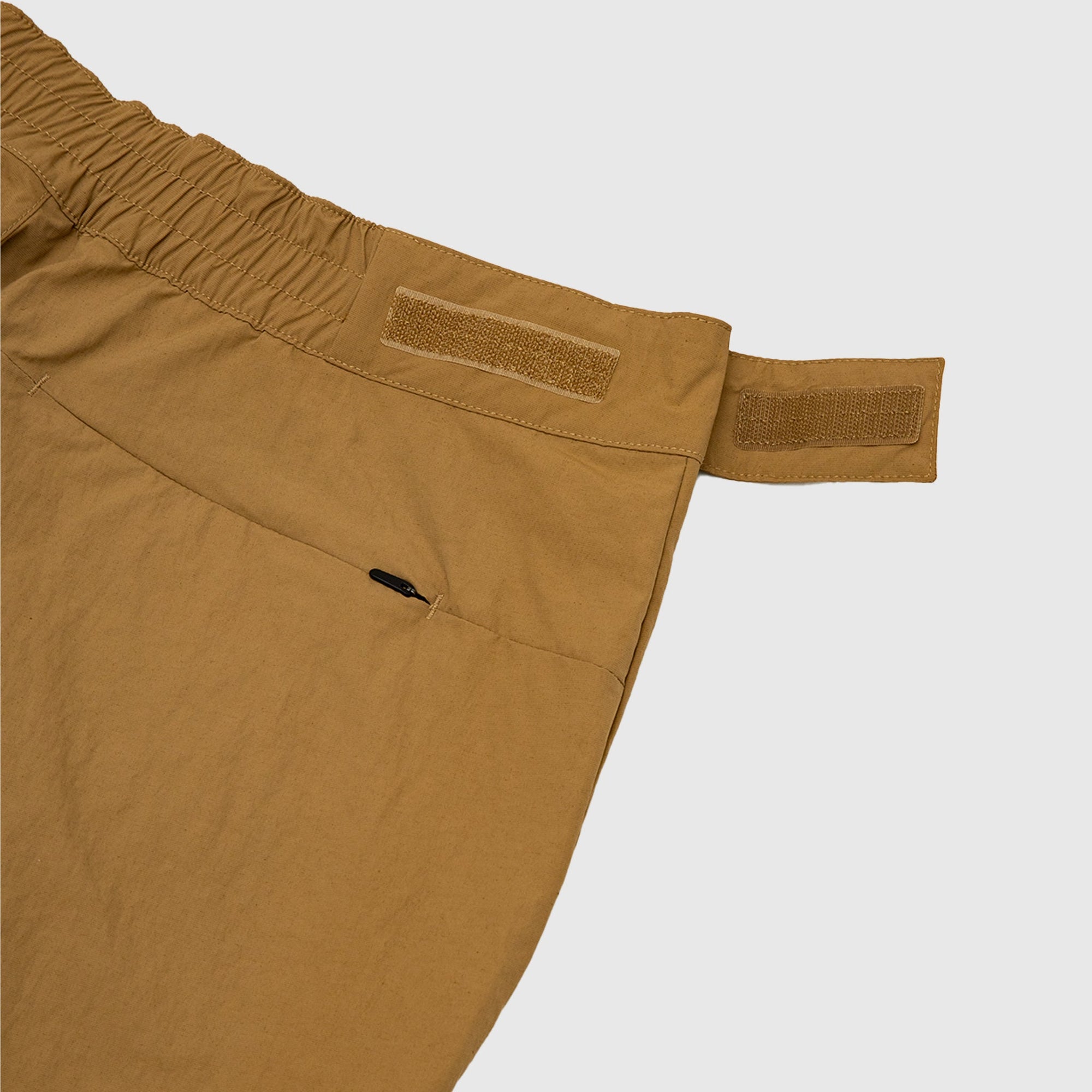 78 Low-Fi Hi-Tek Cargo Pant The north face оригінал – Купити в Україні – вид ззаду