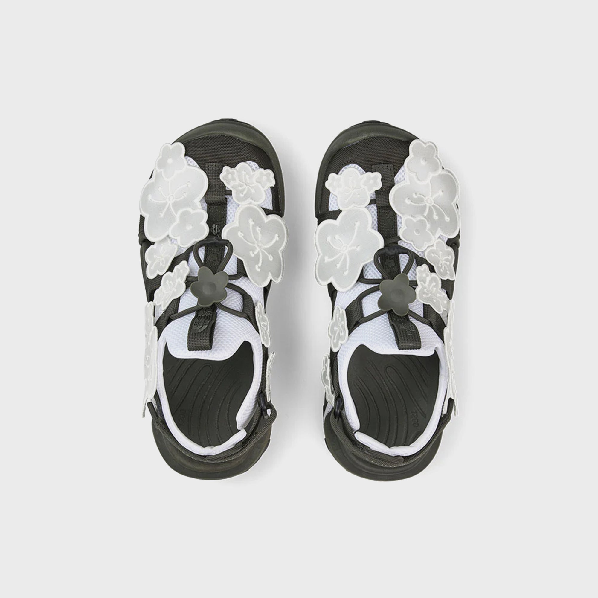 X Cecilie Bahnsen Wmns Bekah Shoes White The north face оригінал – Купити в Україні – детальний вид