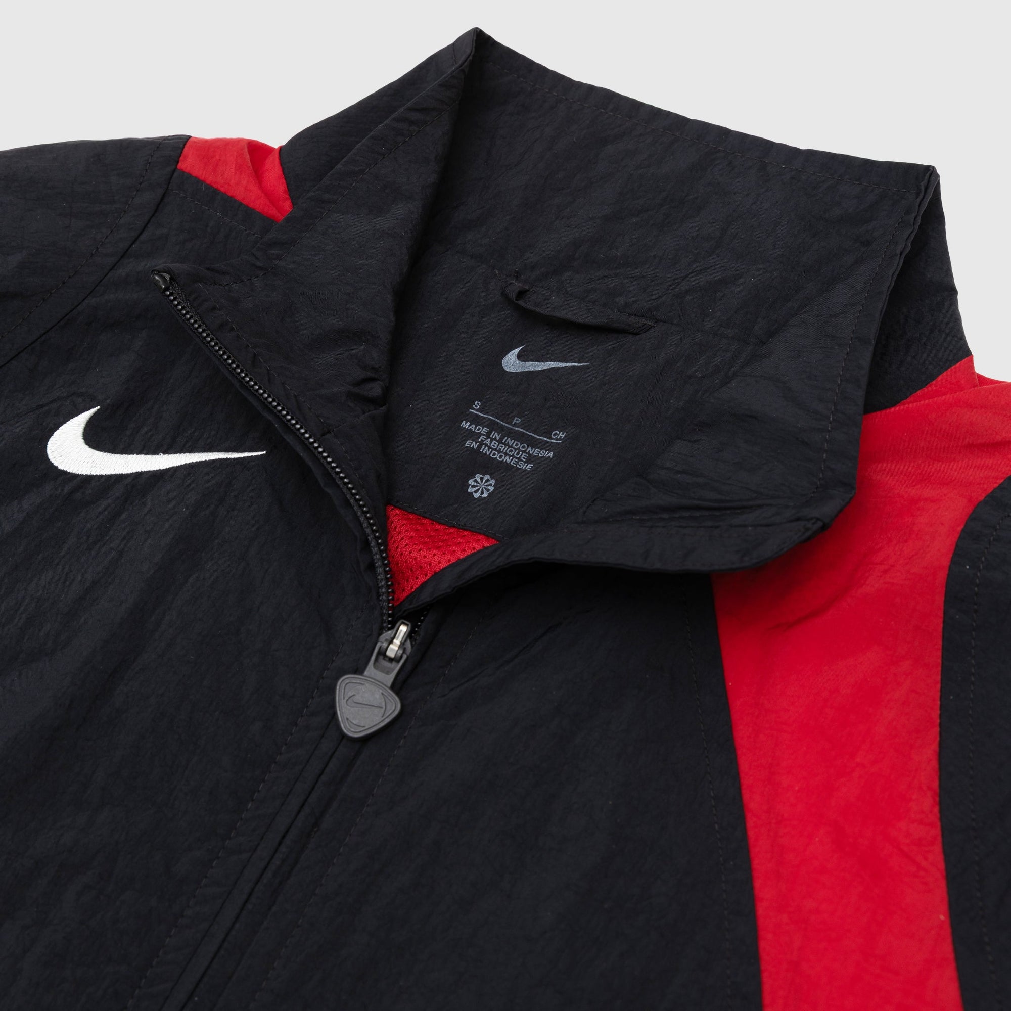 Total 90 Repel Soccer Track Jacket Nike оригінал – Купити в Україні – вид ззаду - NIKE