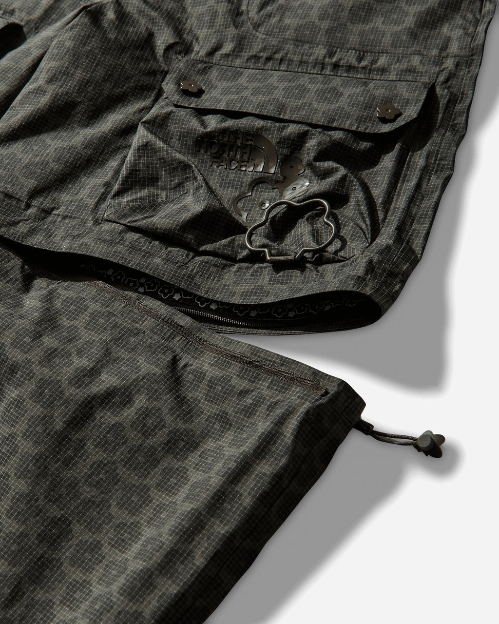 Оригінальна Womens Cecilie Bahnsen Carla Spectra Pants Forest Night Green The north face – детальний вид