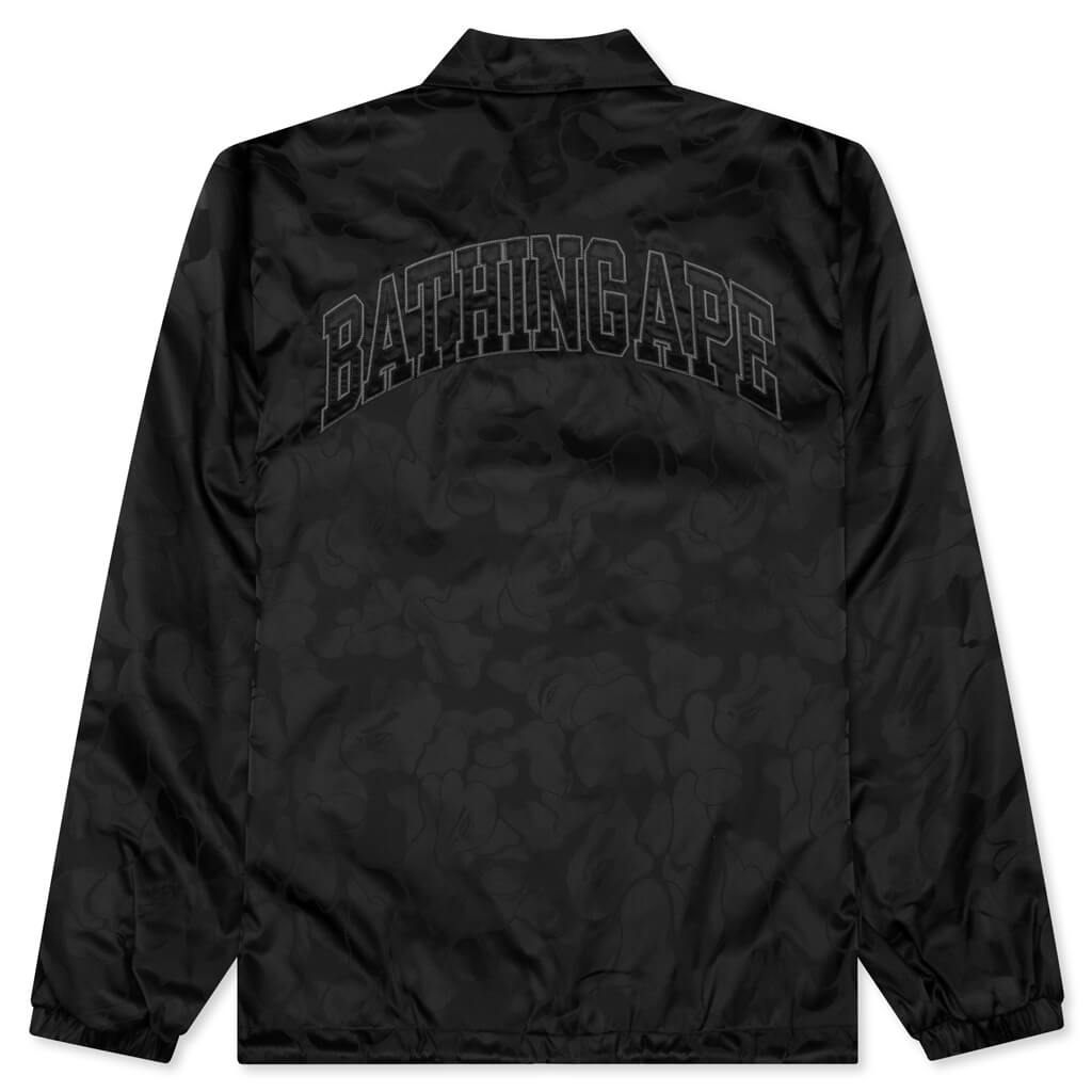 Оригінальна Tonal Solid Camo Coach Jacket A bathing ape – вид ззаду