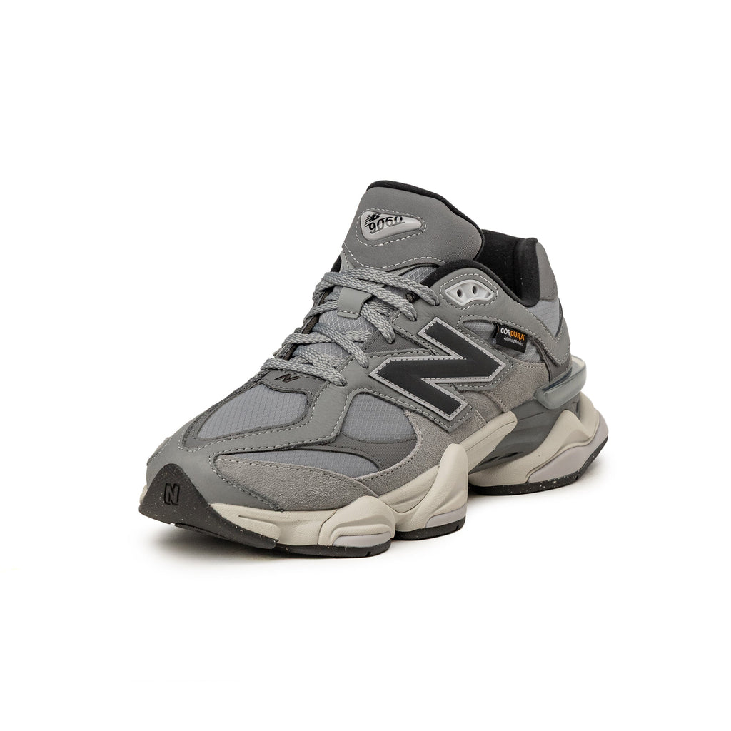 90 New balance – Гарантія оригінальності – вид ззаду