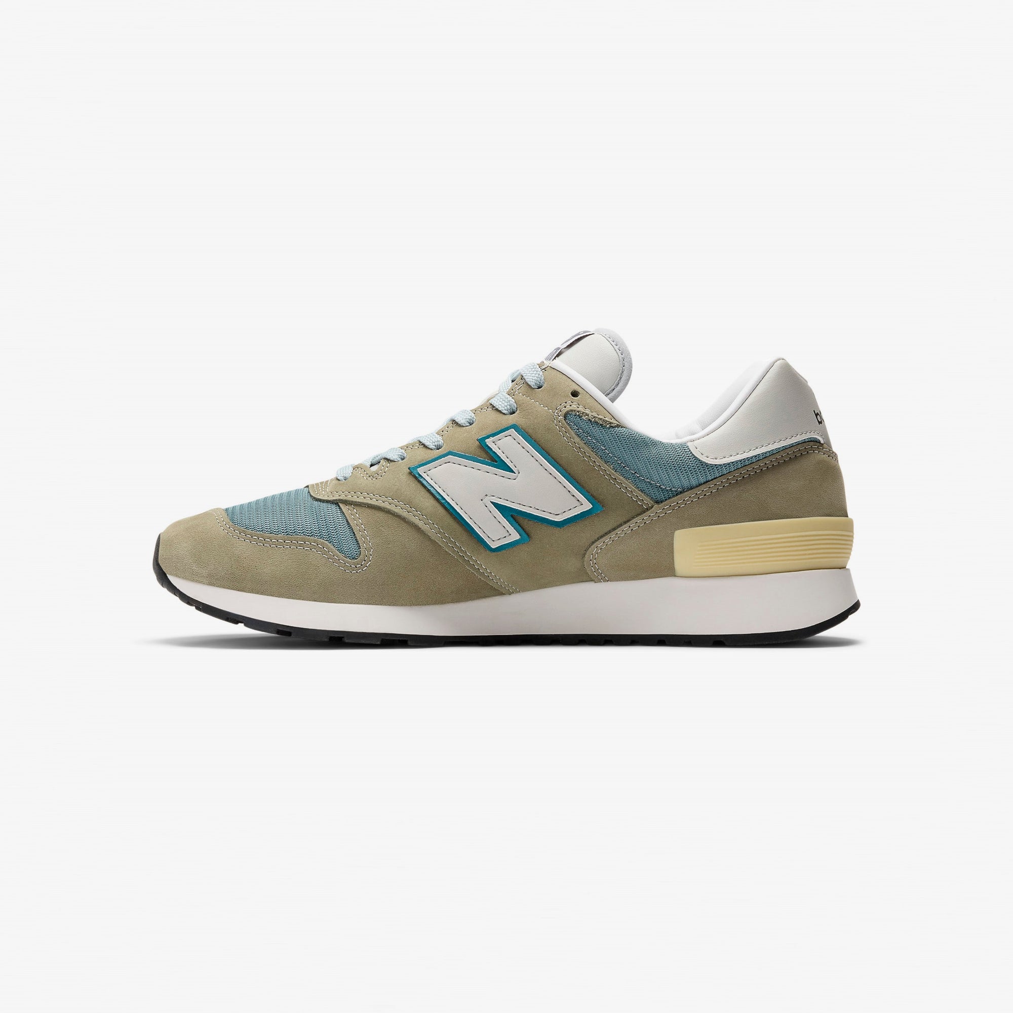 1300 New balance оригінал – Купити в Україні – вид ззаду
