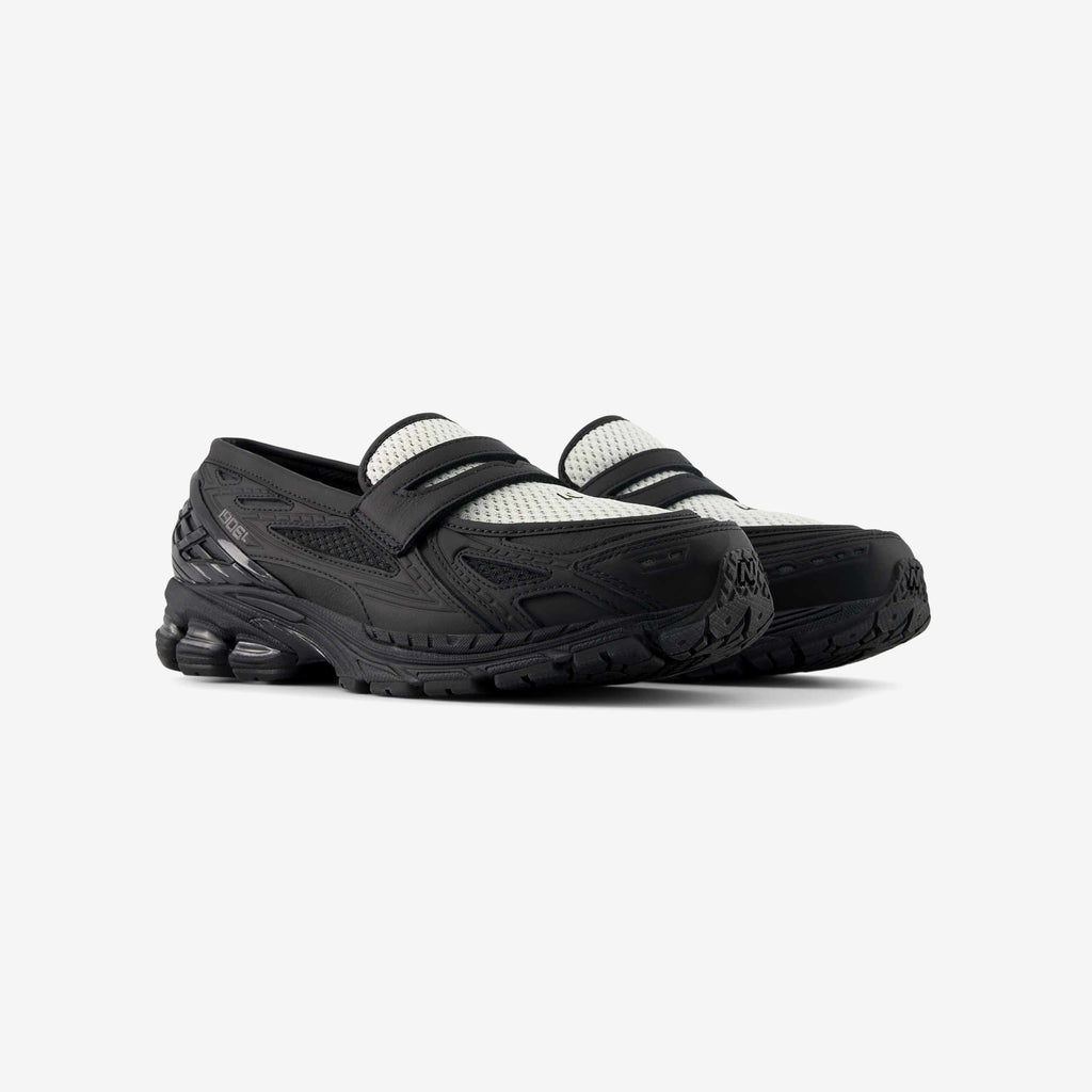 New balance Footwear оригінал | Швидка доставка Україна – вид ззаду