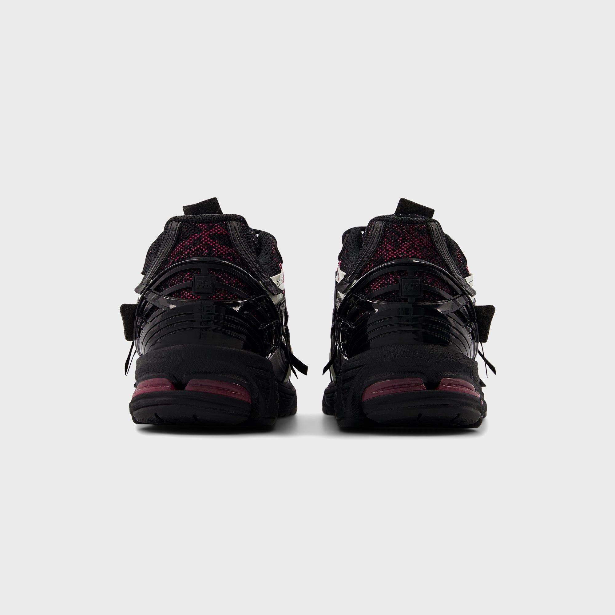 1906 Black New balance оригінал – Купити в Україні – детальний вид