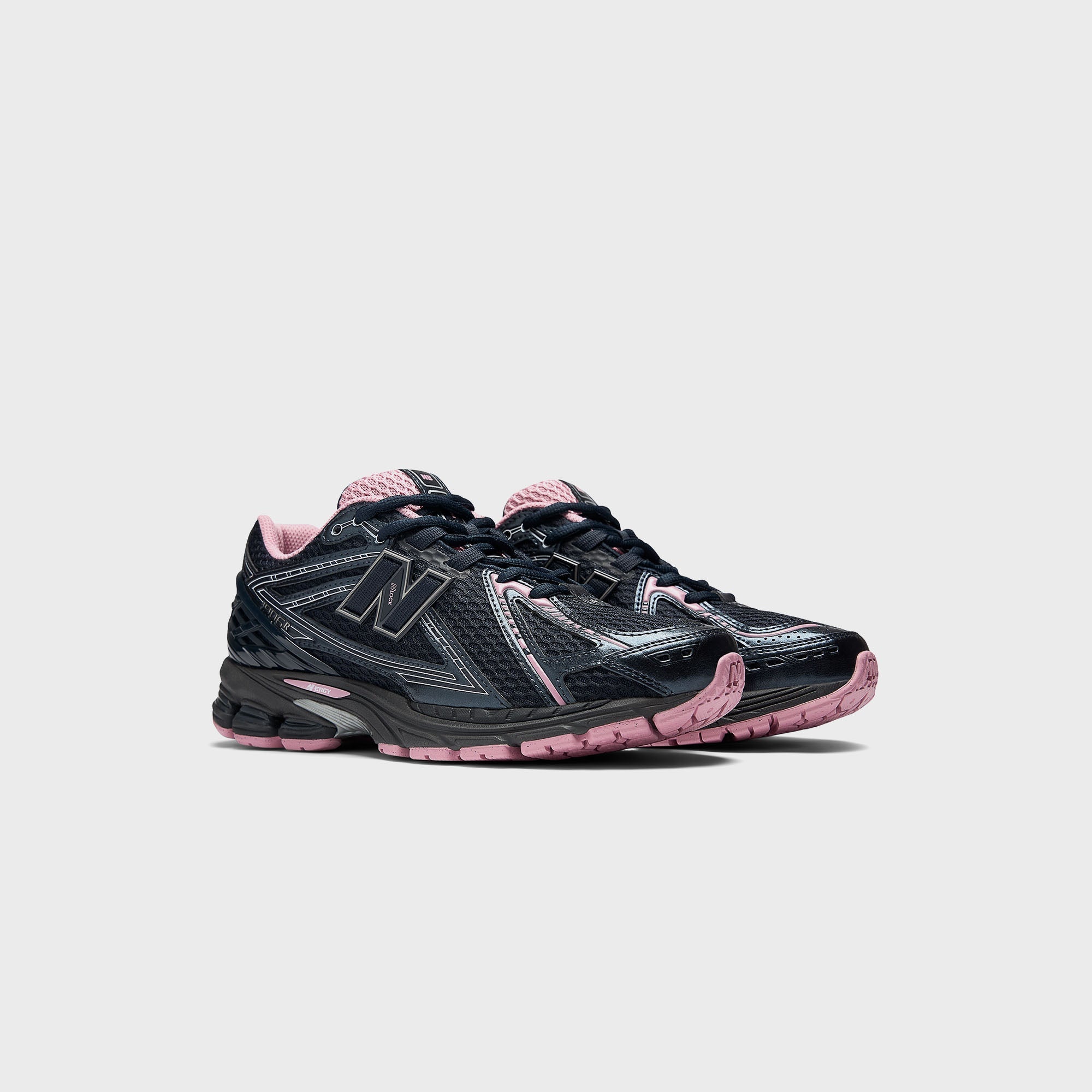 1906r Eclipse New balance оригінал – Купити в Україні – вид ззаду