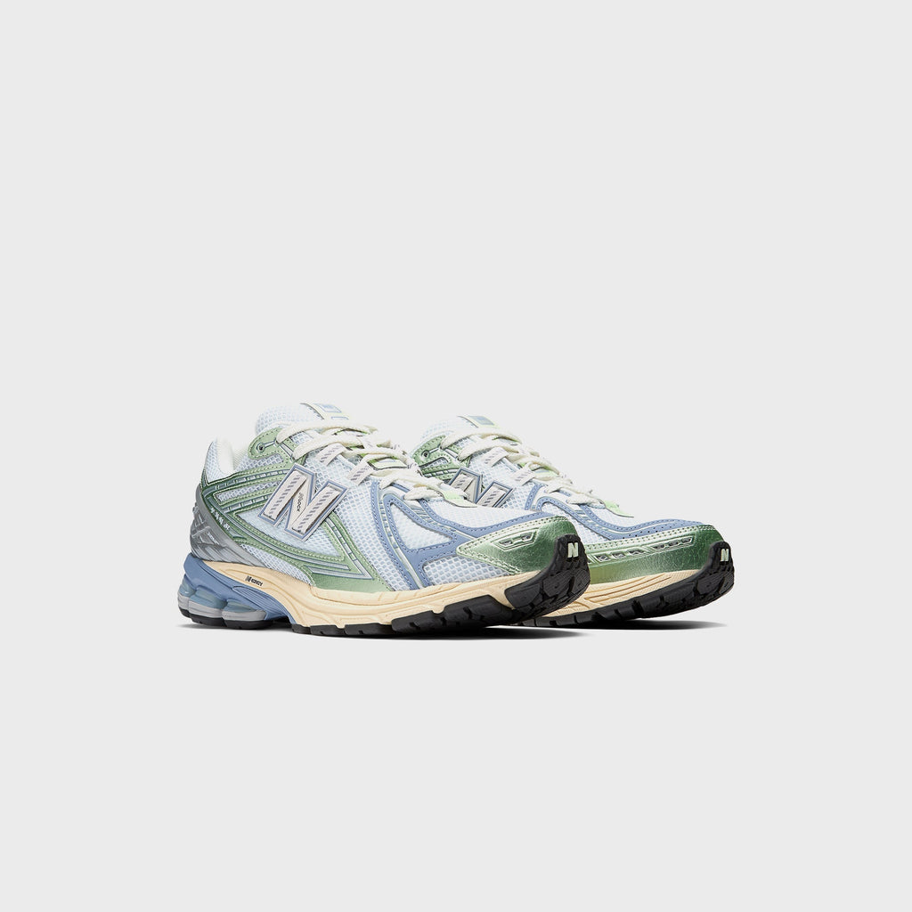 1906r Ice Blue New balance – Гарантія оригінальності – вид ззаду