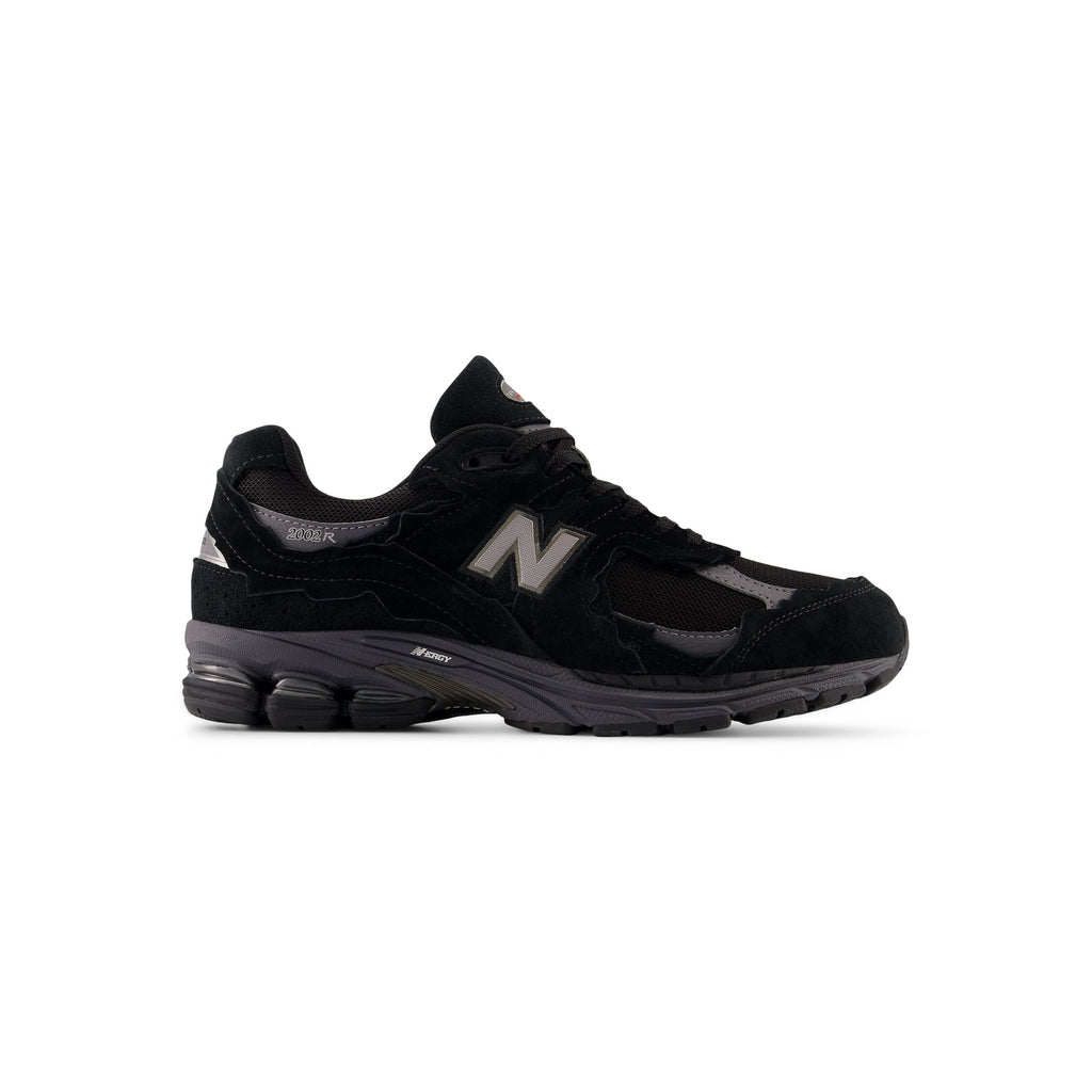Оригінальна 2002r Gore Tex New balance – боковий вид