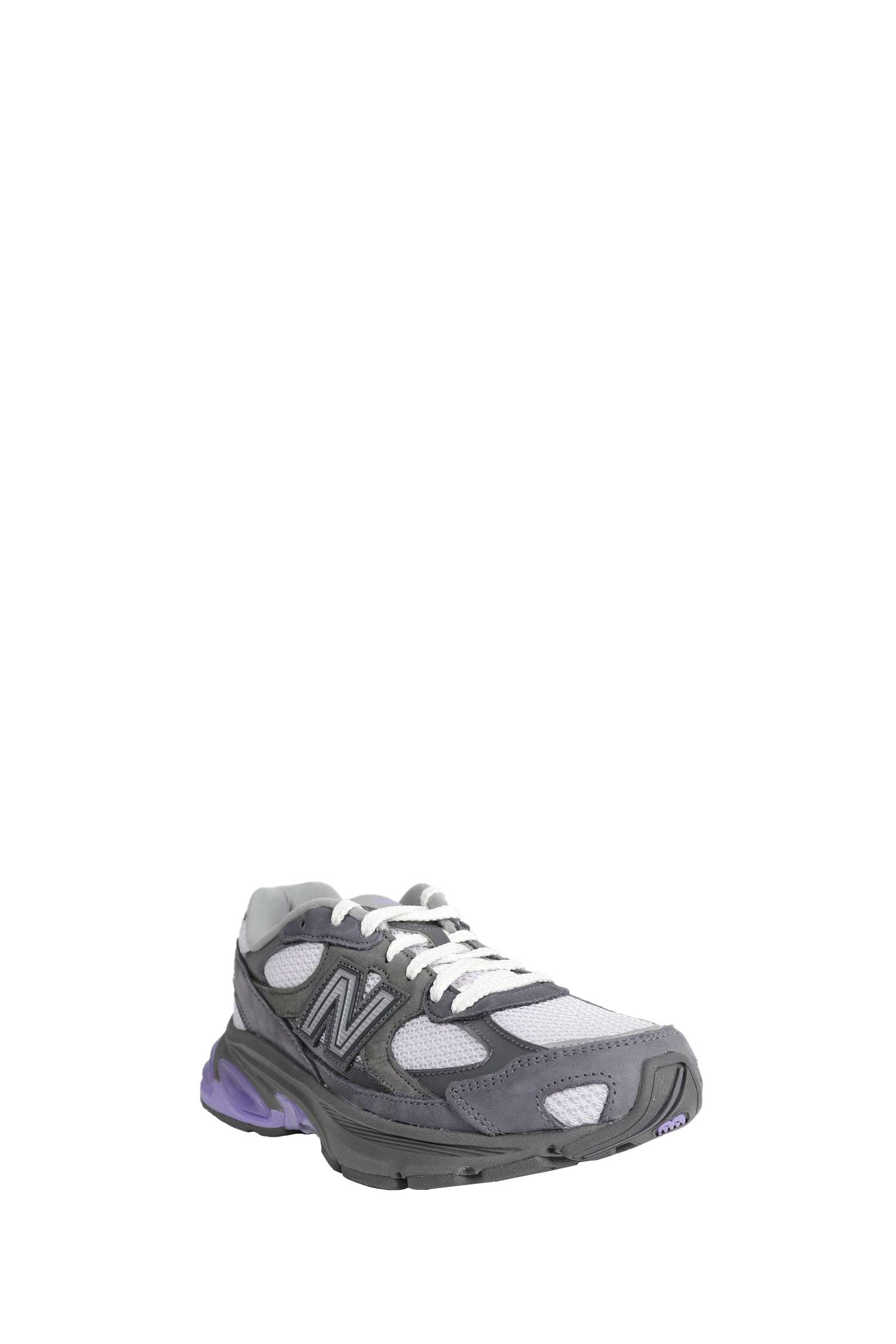 2010 Sneakers New balance оригінал – Купити в Україні – вид ззаду