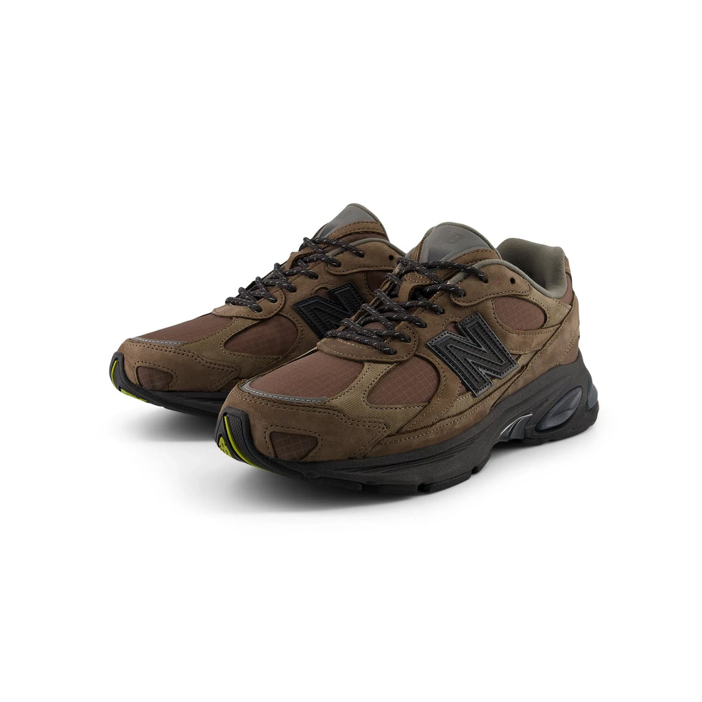 Оригінальна Mens 2010 Shoes New balance – вид ззаду