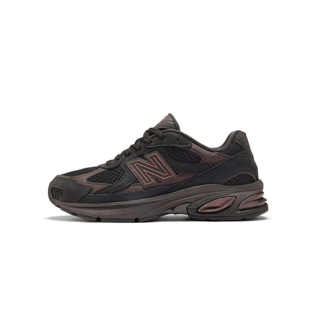 Оригінальна Mens 2010 Shoes New balance – боковий вид