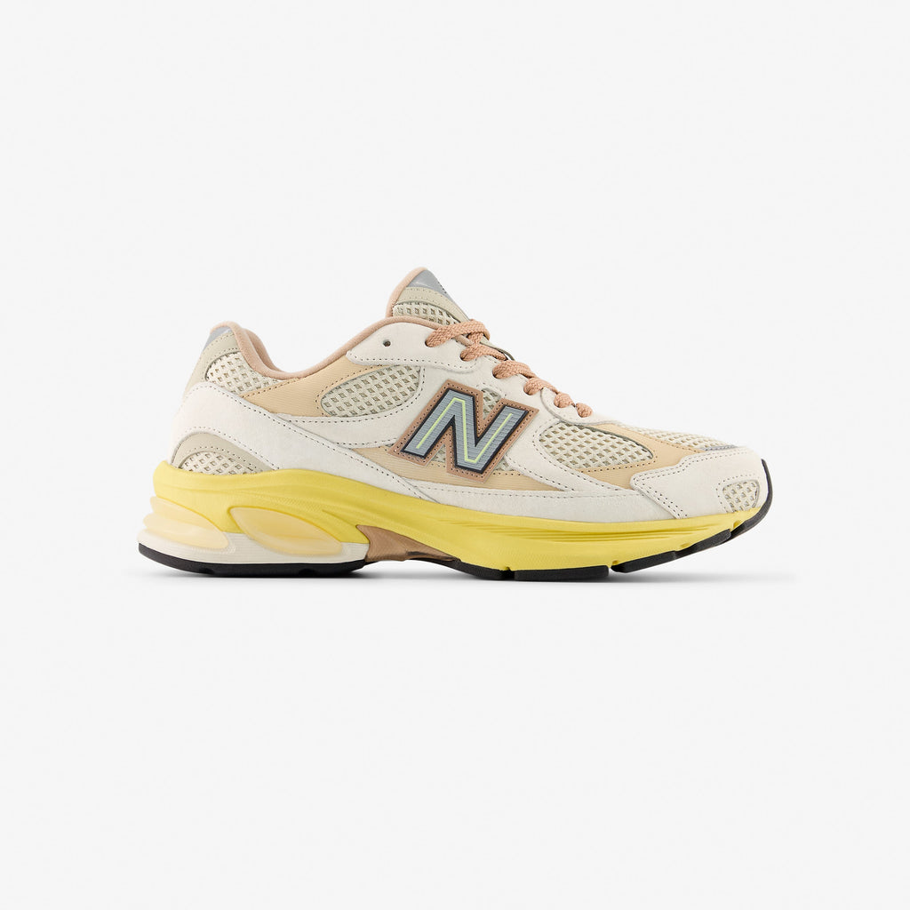 Оригінальна 2010 New balance – боковий вид