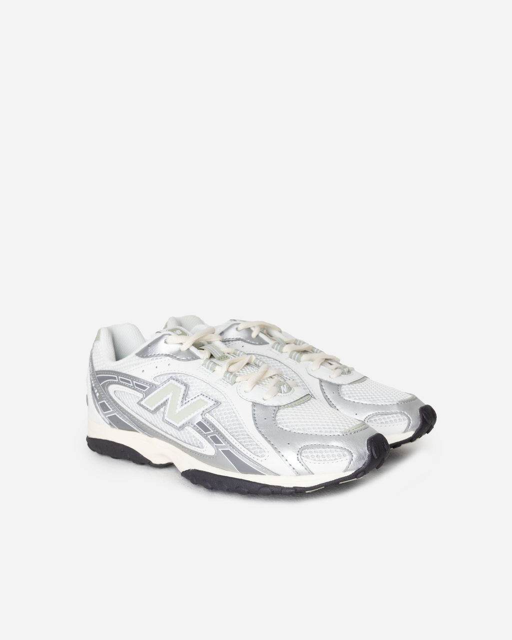 Оригінальна 204l New balance – вид ззаду