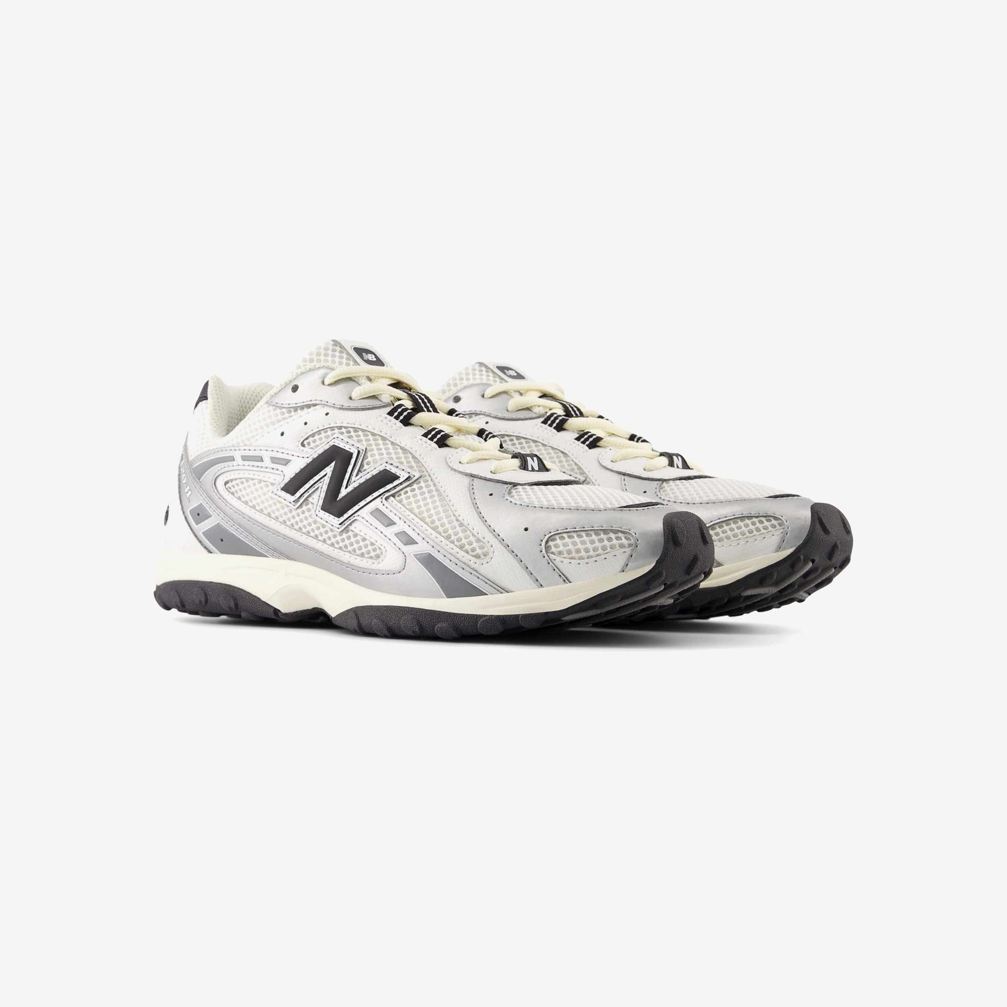 Оригінальна 204l New balance – вид ззаду