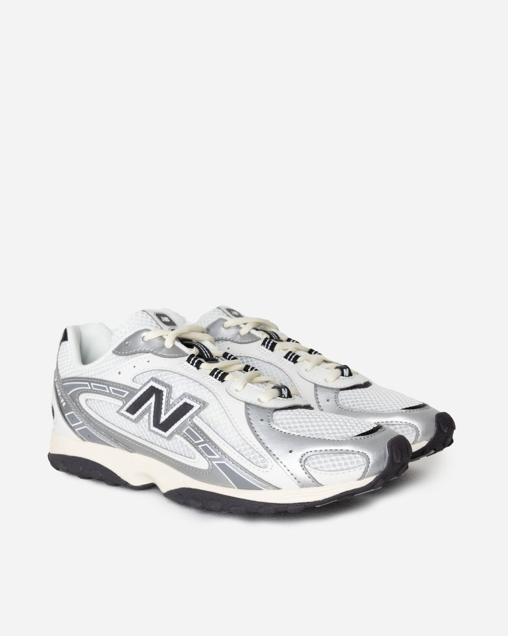 Оригінальна 204l New balance – вид ззаду