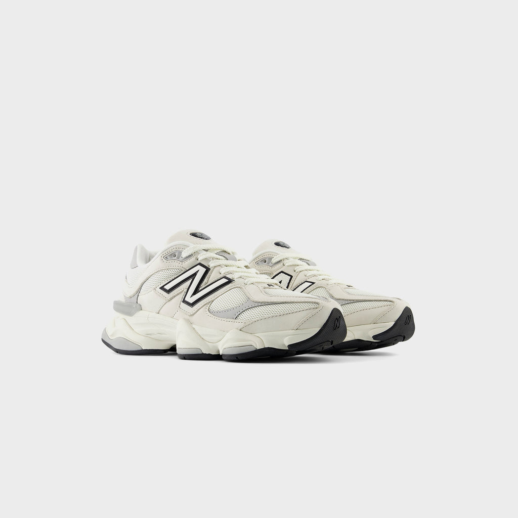 Wmns 9060 Sea Salt New balance оригінал – Купити в Україні – вид ззаду