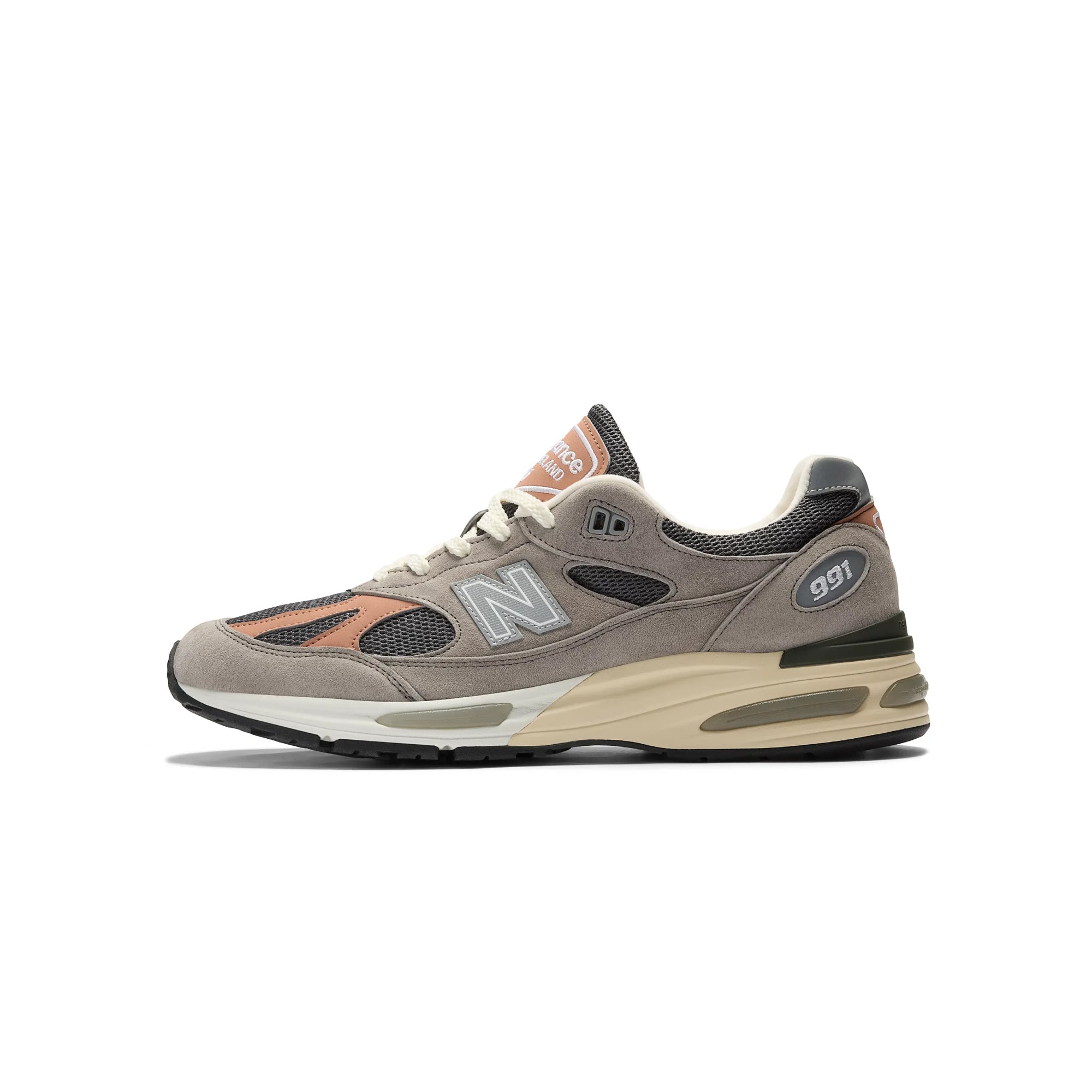 Оригінальна Mens Made In Uk 991v2 Shoes New balance – боковий вид
