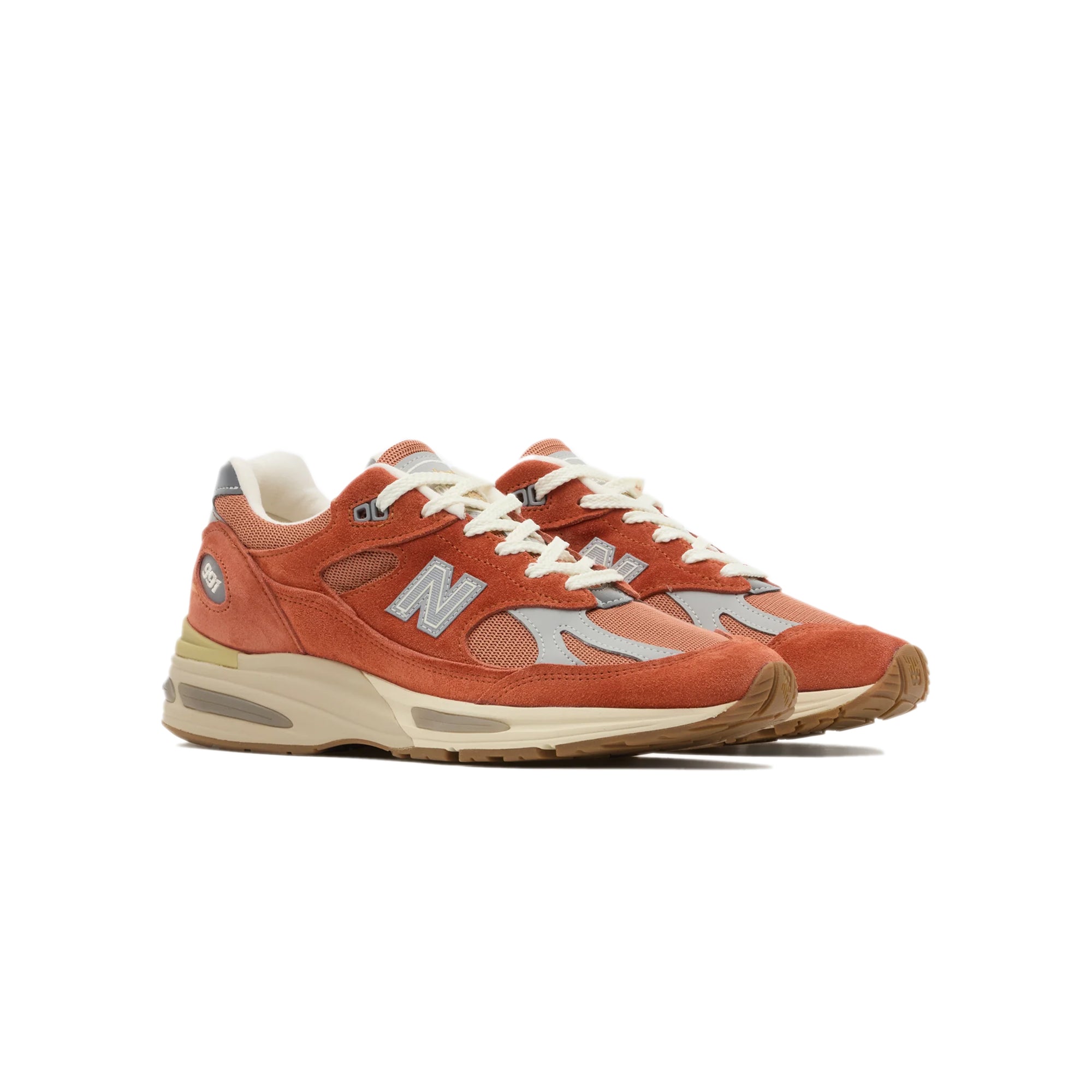 Оригінальна Mens Made In Uk 991v2 Shoes New balance – вид ззаду