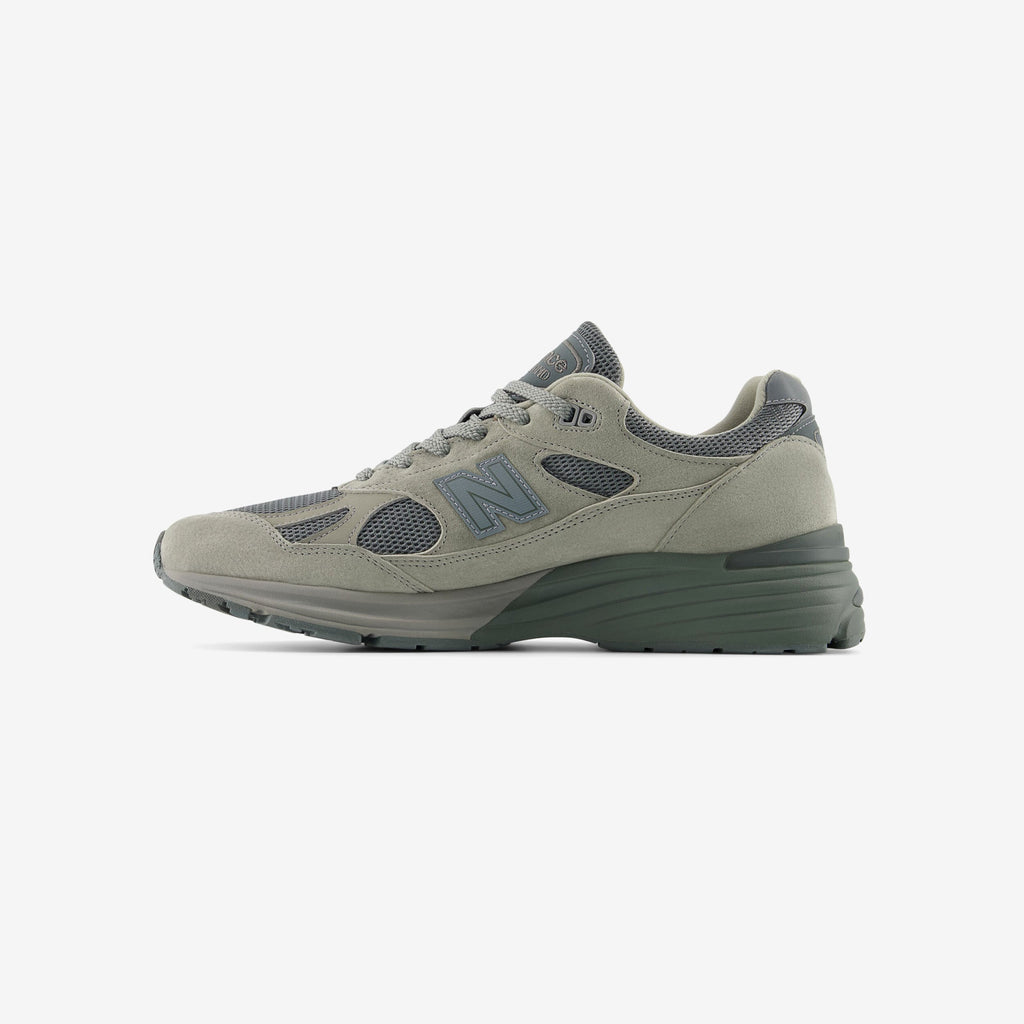 Оригінальна 991v2 X Thisisneverthat New balance – вид ззаду