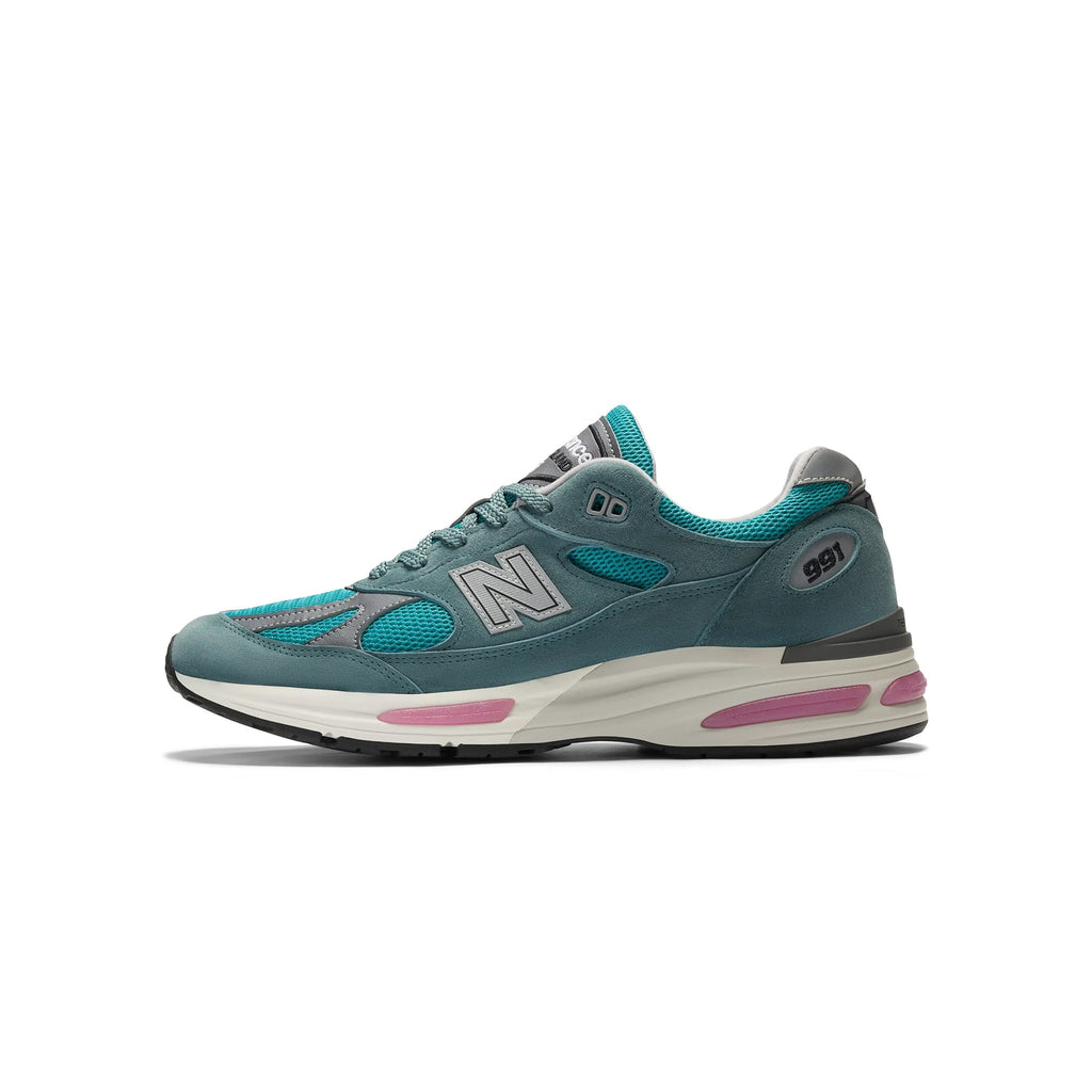 Оригінальна Mens Made In Uk 991v2 Shoes New balance – боковий вид