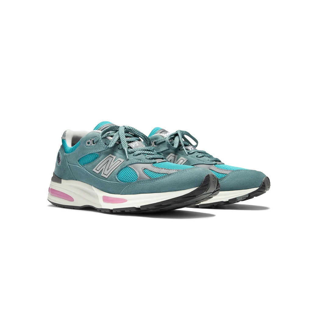 Оригінальна Mens Made In Uk 991v2 Shoes New balance – вид ззаду