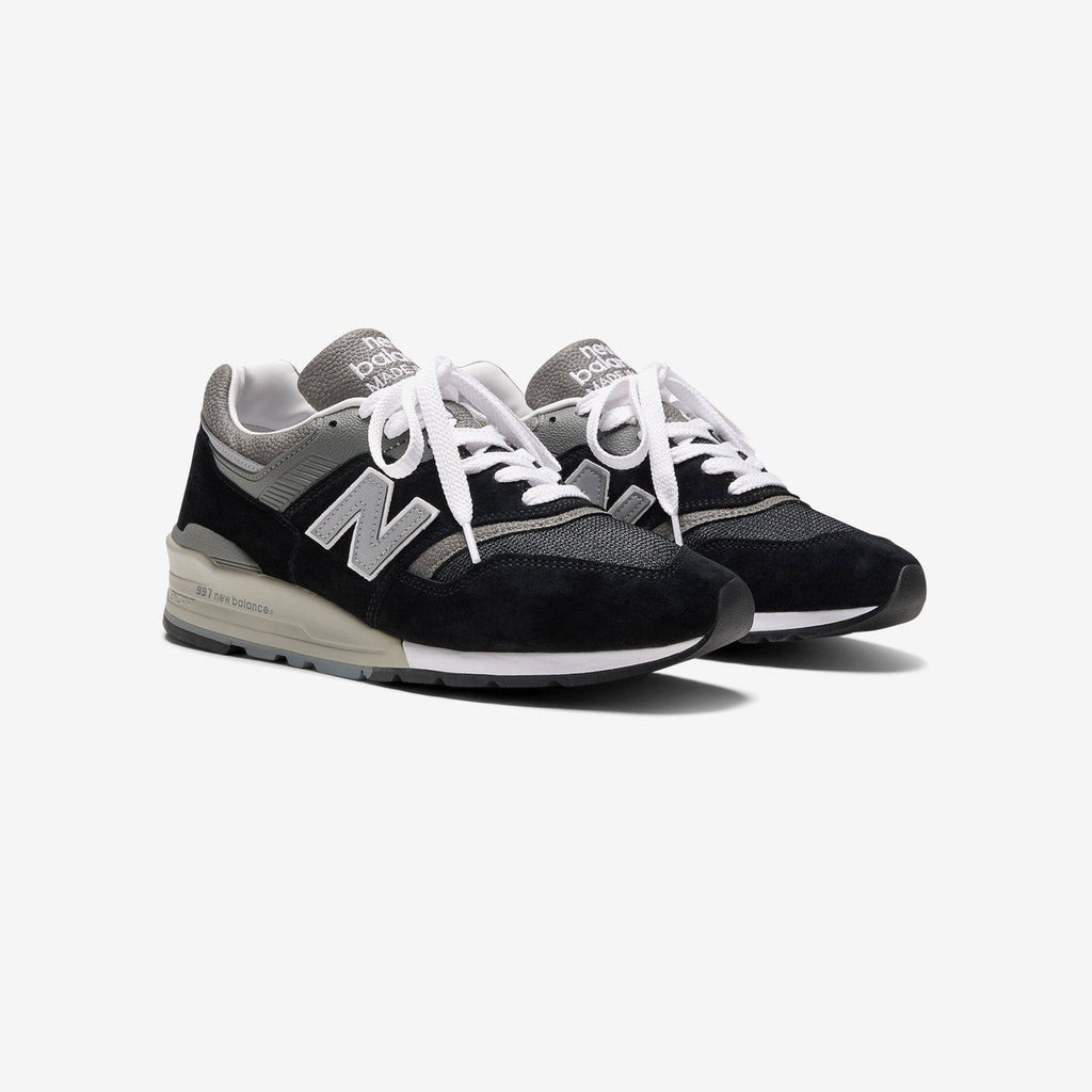 Оригінальна 997 New balance – вид ззаду