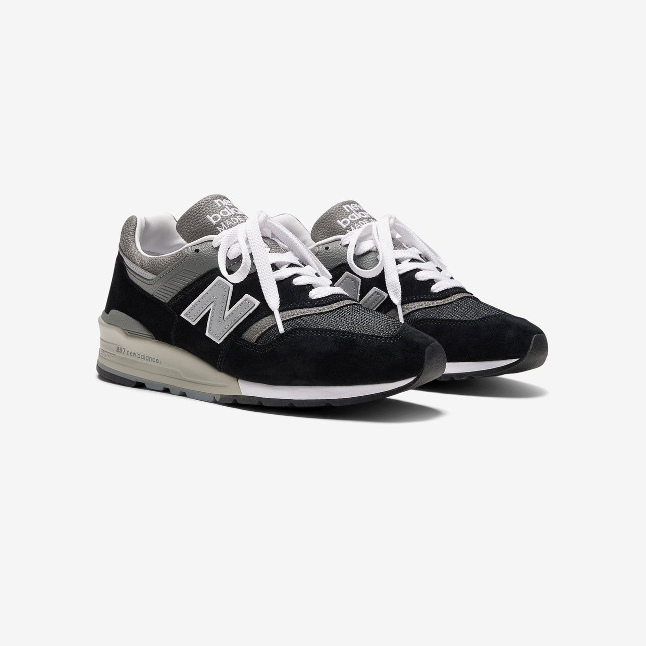 Оригінальна 997 New balance – вид ззаду