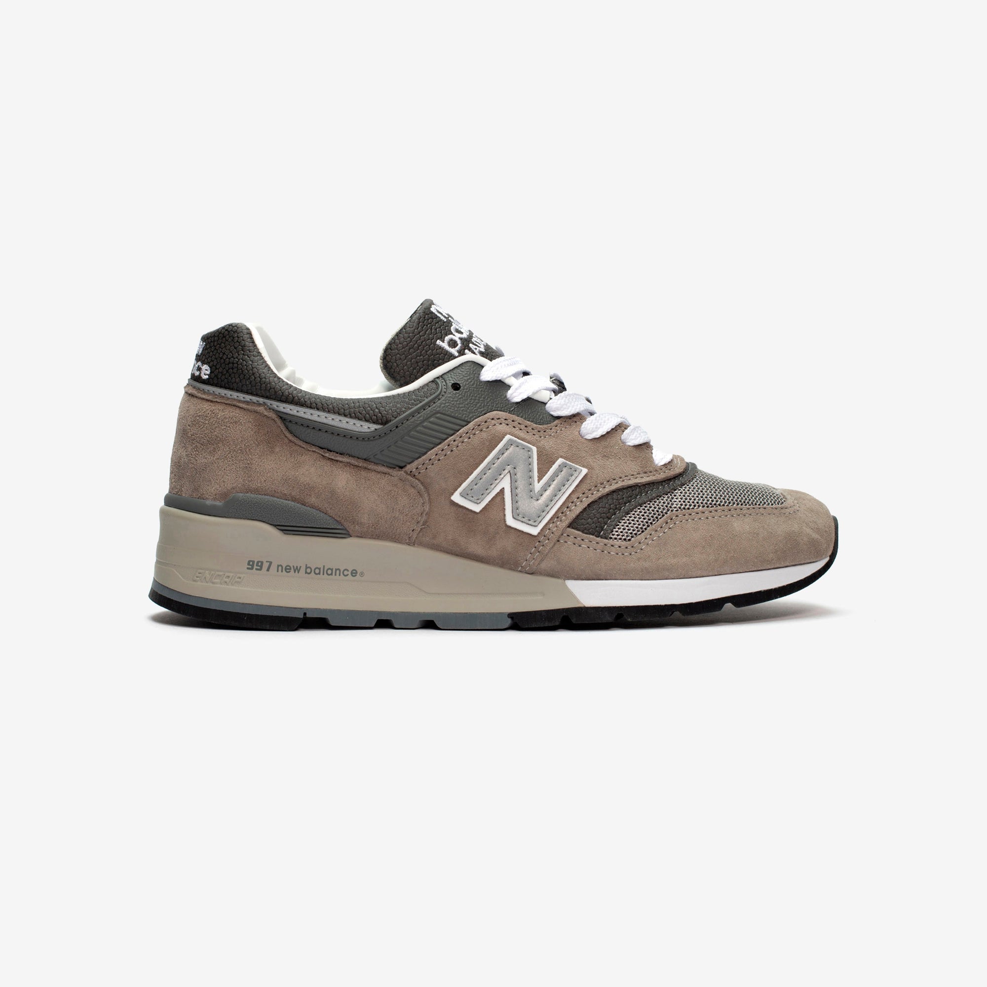 Оригінальна 997 New balance – боковий вид