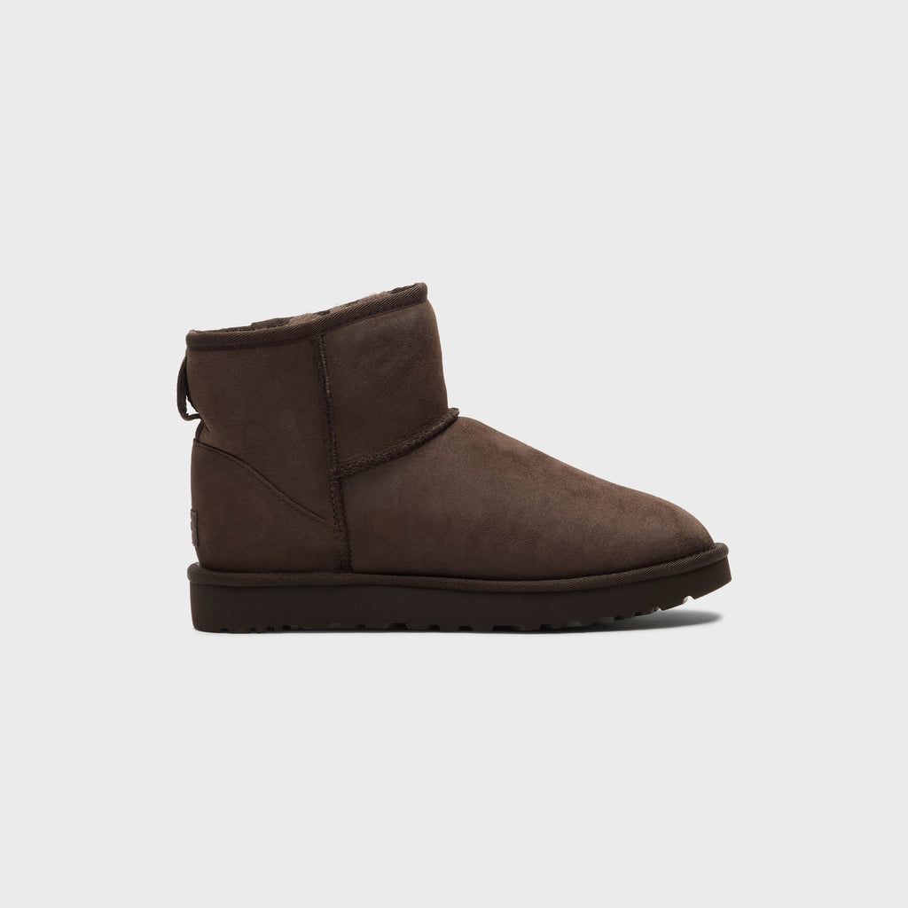 Ugg Footwear оригінал | Швидка доставка Україна – боковий вид