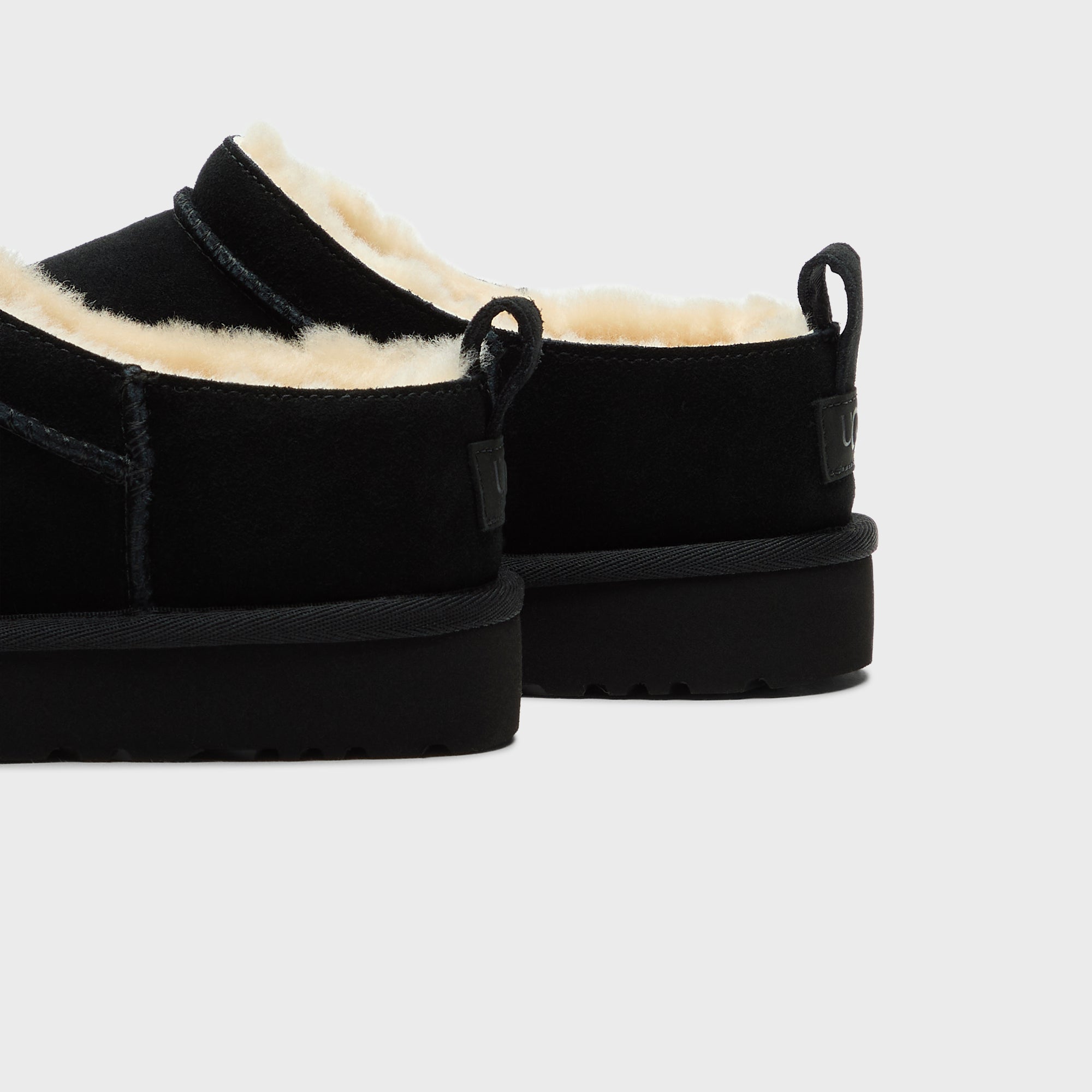 Wmns Classic Micro Black Ugg – Гарантія оригінальності – детальний вид