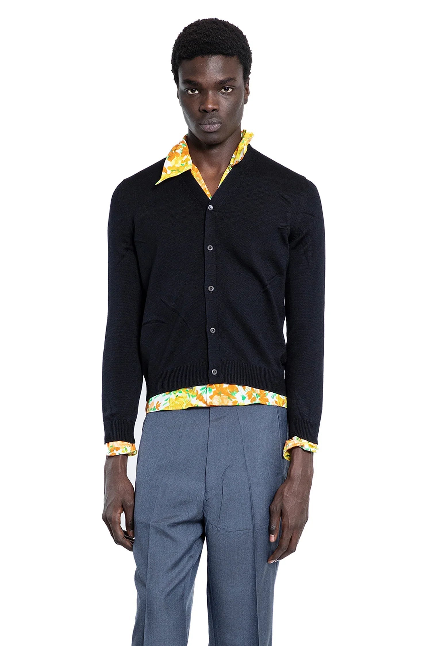 Man Black Knitwear Prada – Гарантія оригінальності – боковий вид