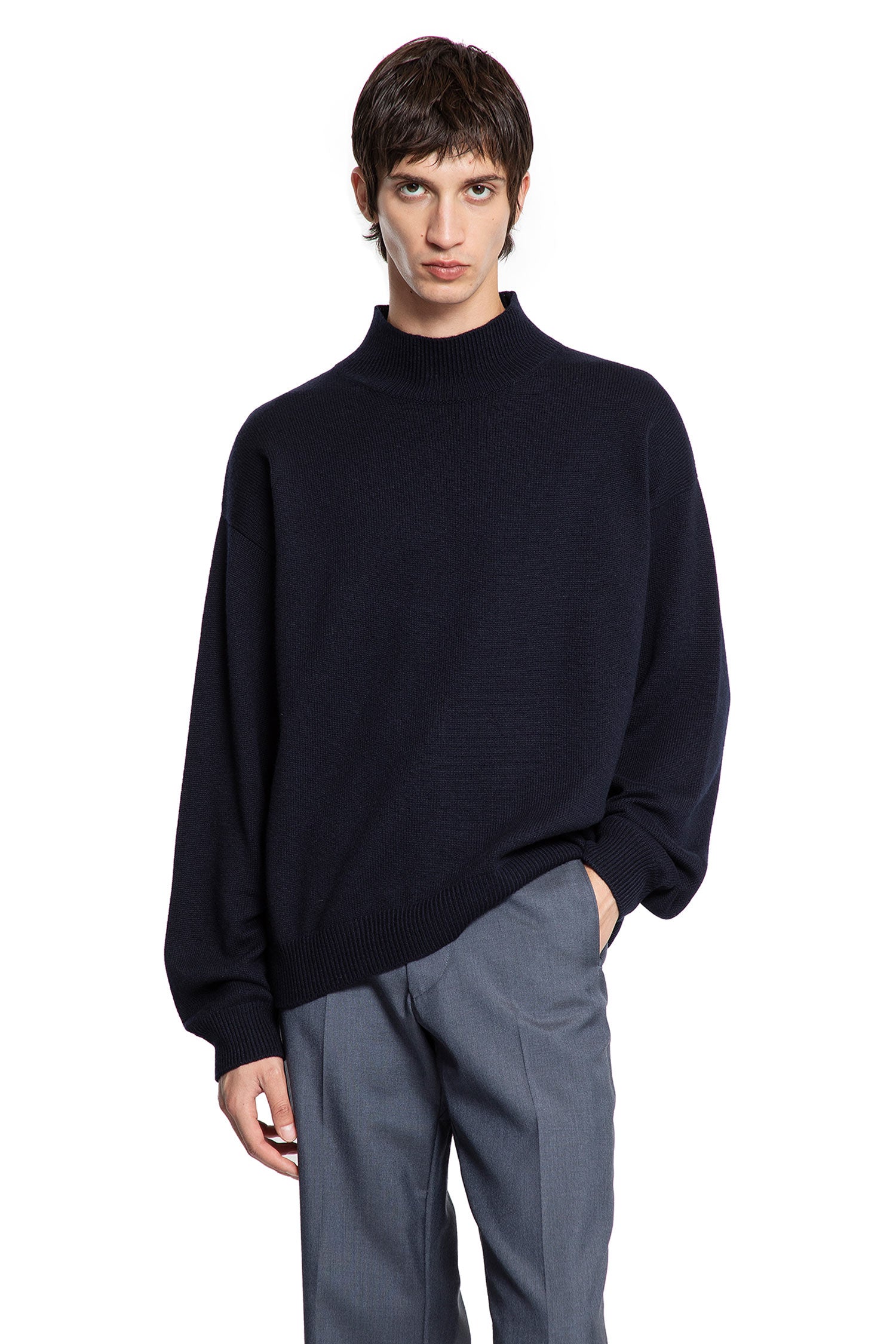 Cashmere Turtleneck Sweater Prada оригінал – Купити в Україні – боковий вид