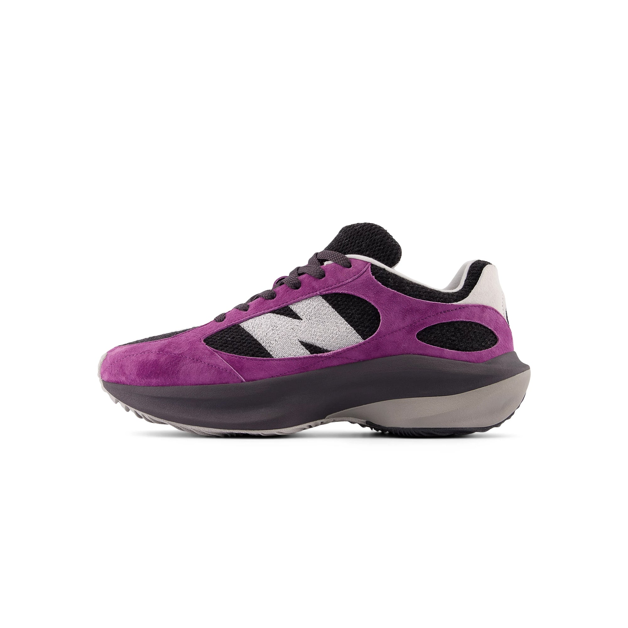 Mens Wrpd Runner Shoes New balance оригінал – Купити в Україні – боковий вид