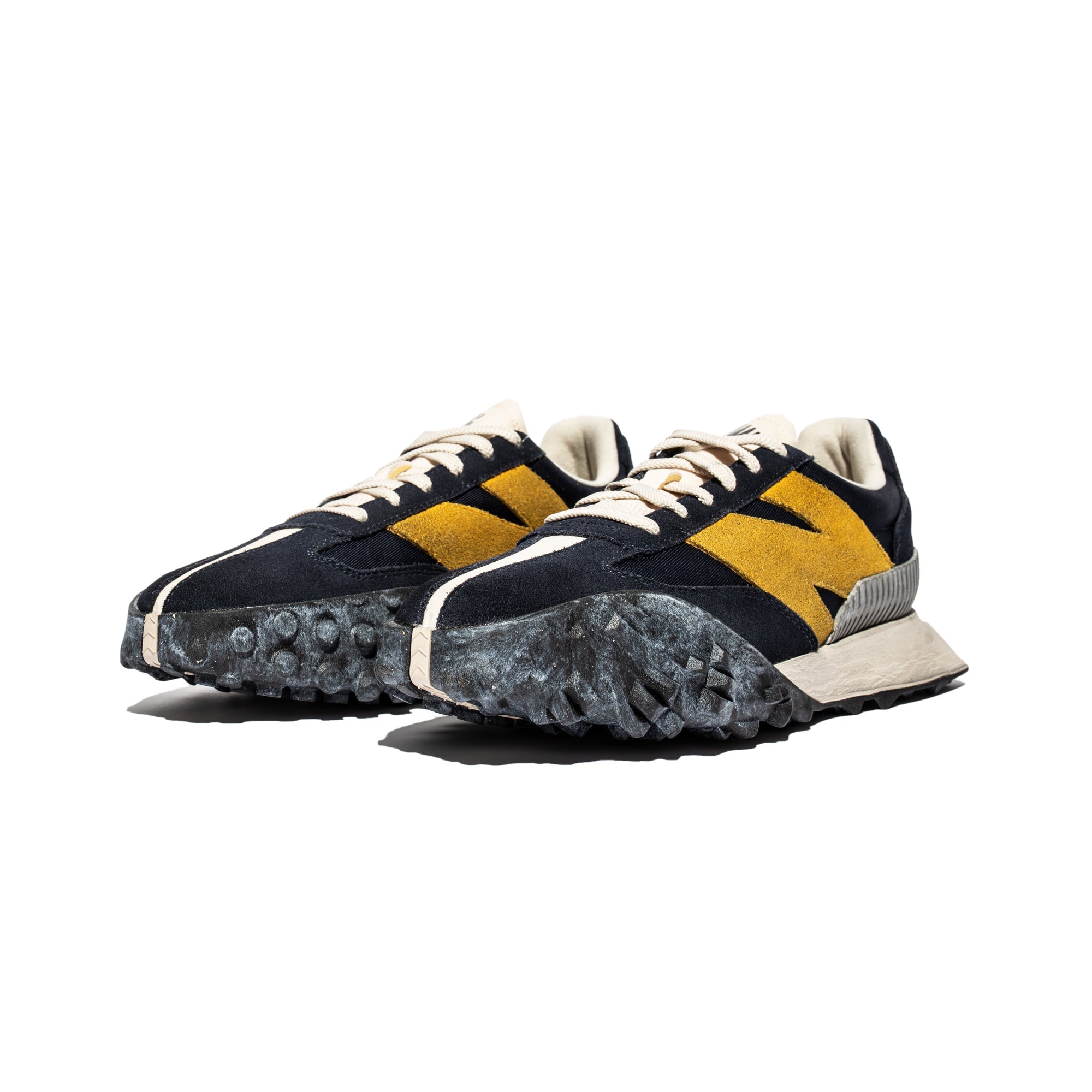 Оригінальна XC 72 Shoes Navy New balance – вид ззаду