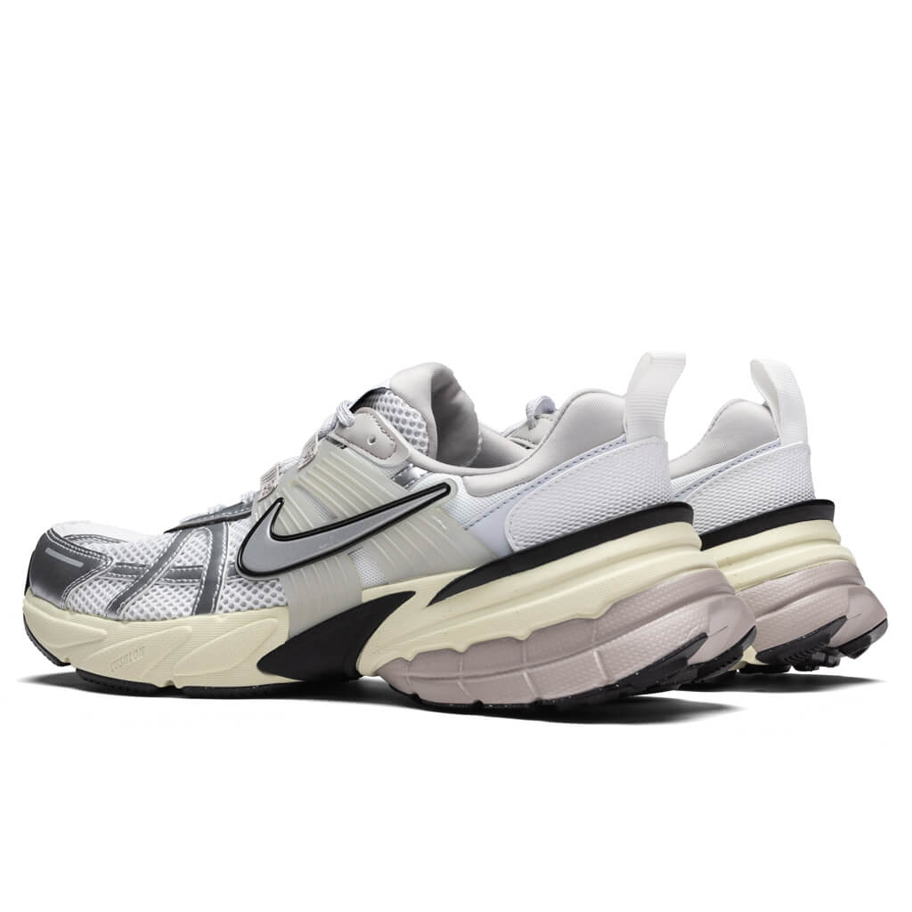 V2k Run Nike – Гарантія оригінальності – детальний вид - NIKE