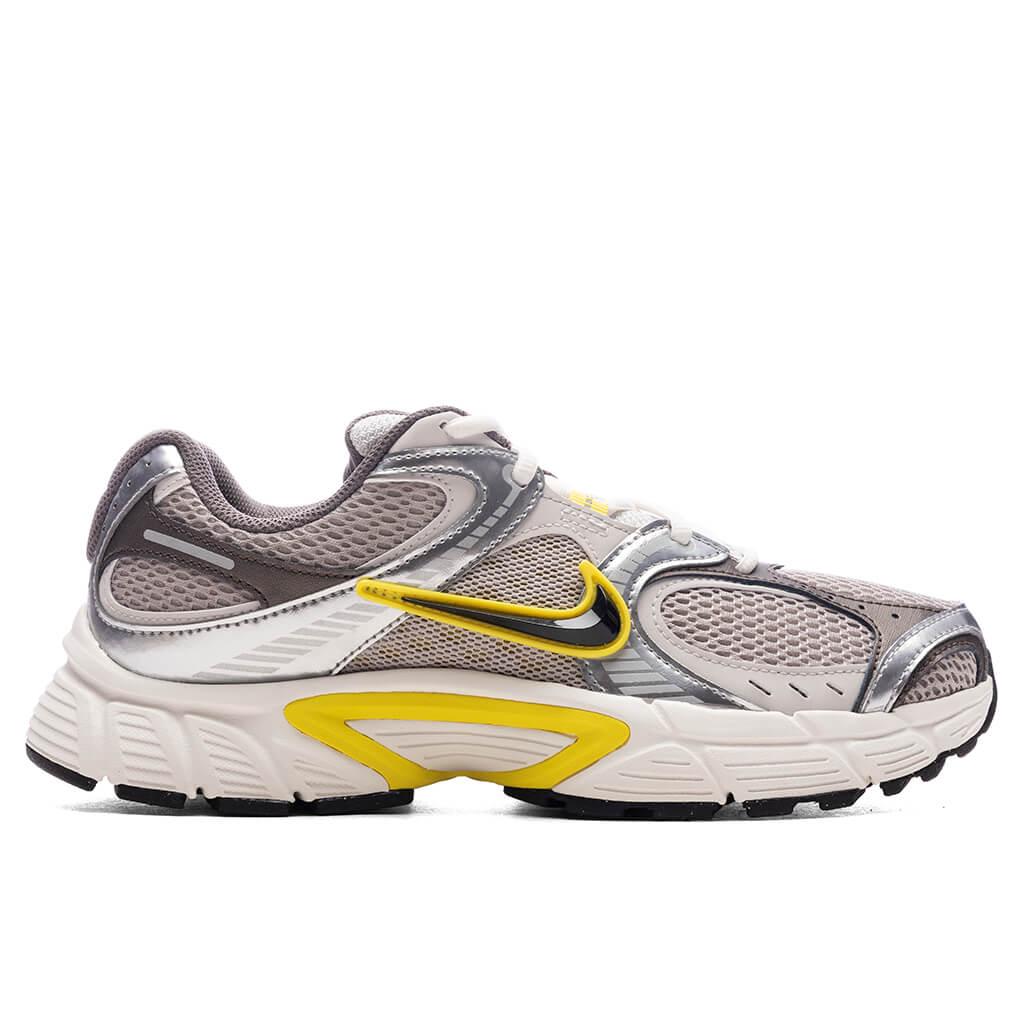 V5 Rnr Nike оригінал – Купити в Україні – боковий вид