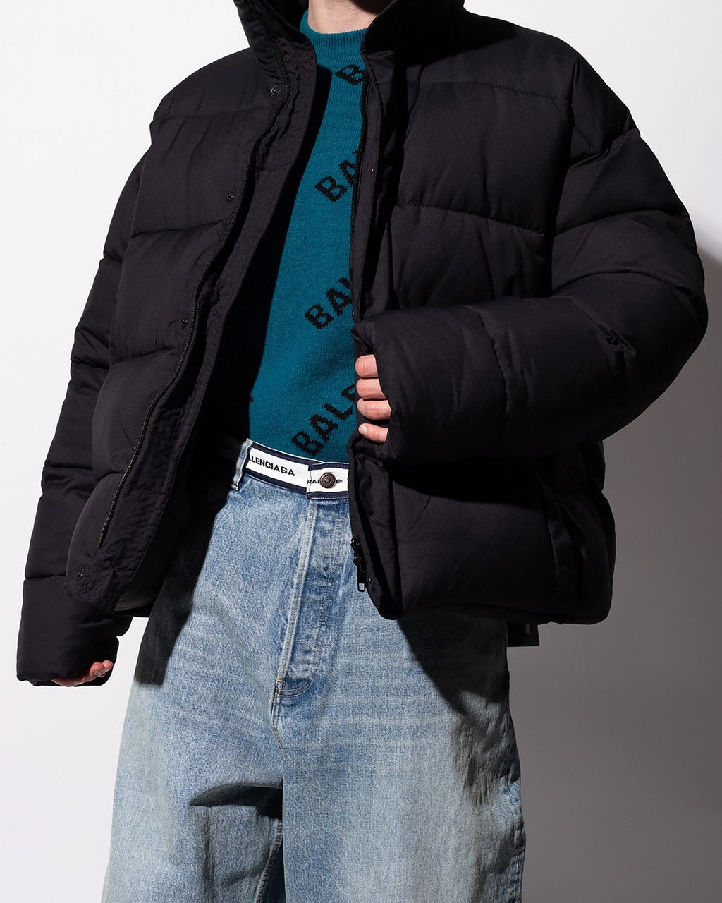 BB Puffer Black Jacket, Balenciaga, photo 4