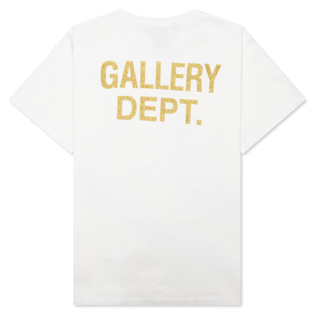 Оригінальна Vitamin D Tee Gallery department – вид ззаду