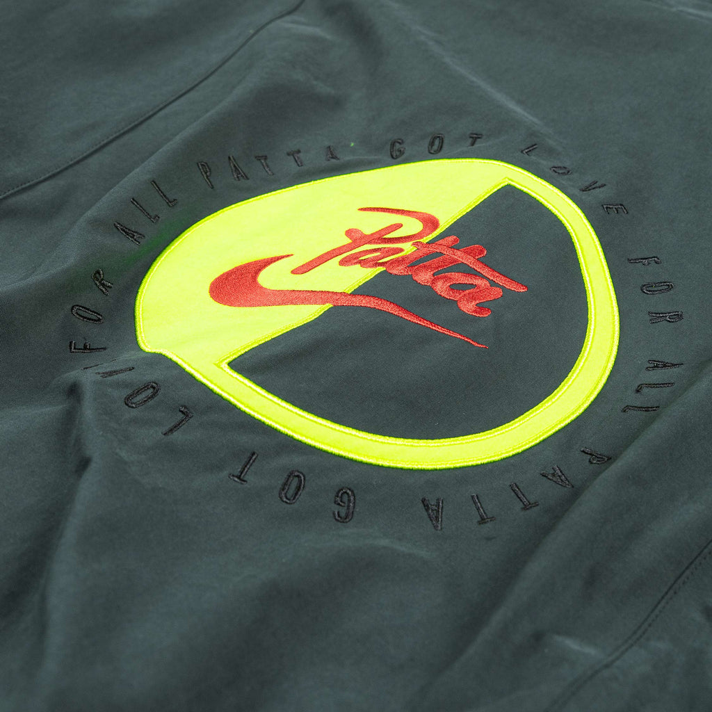 Nike Outerwear оригінал | Швидка доставка Україна – збільшений вид