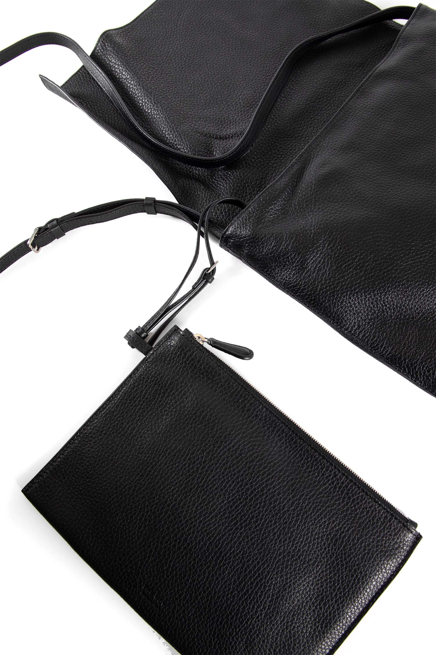Оригінальна Nan Messenger In Leather The row – детальний вид