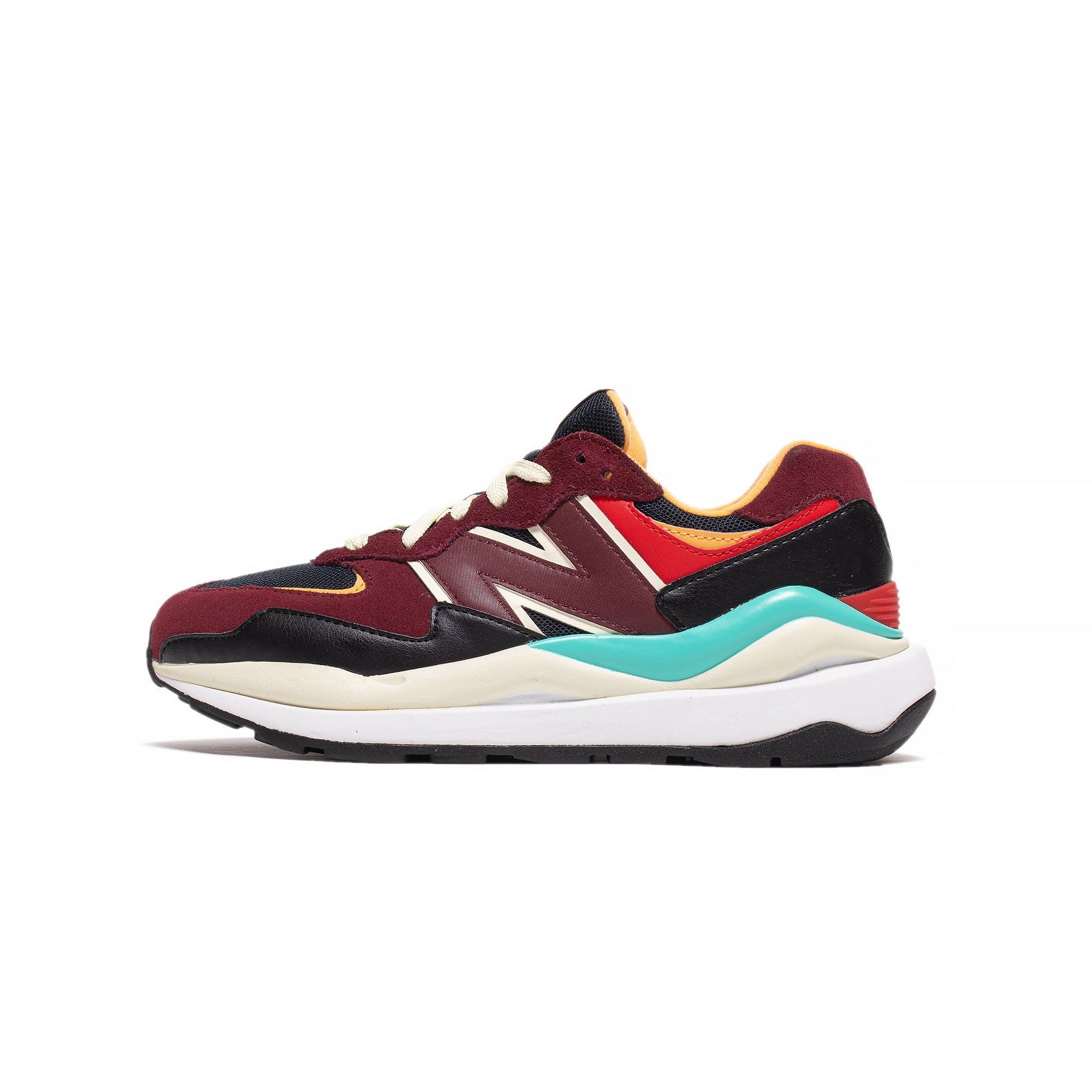 Оригінальна Womens 57 New balance – боковий вид
