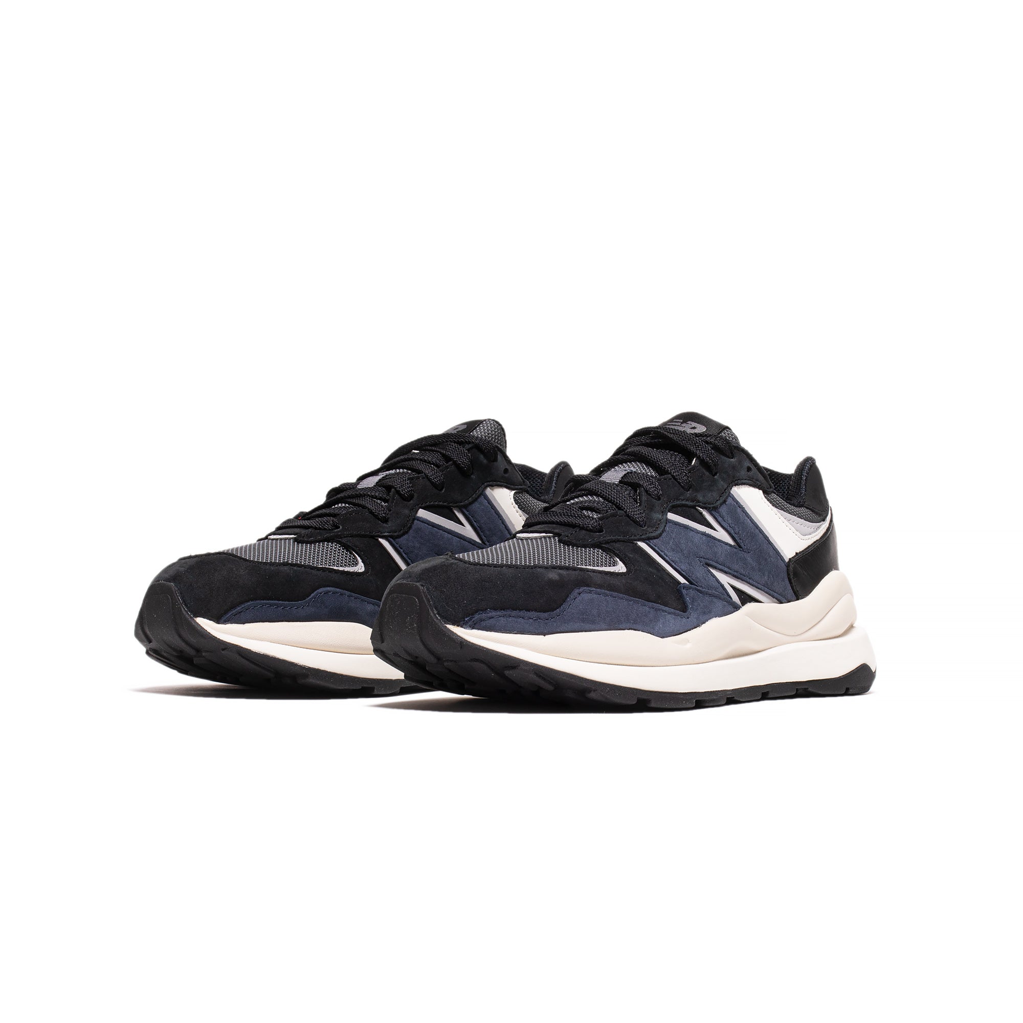 Оригінальна Womens 57 New balance – вид ззаду