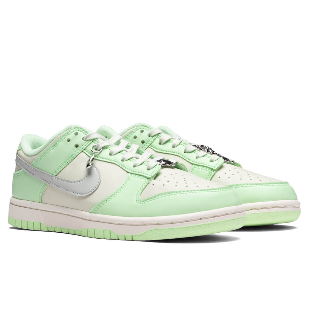Womens Dunk Low Next Nature Nike оригінал – Купити в Україні – вид ззаду - NIKE