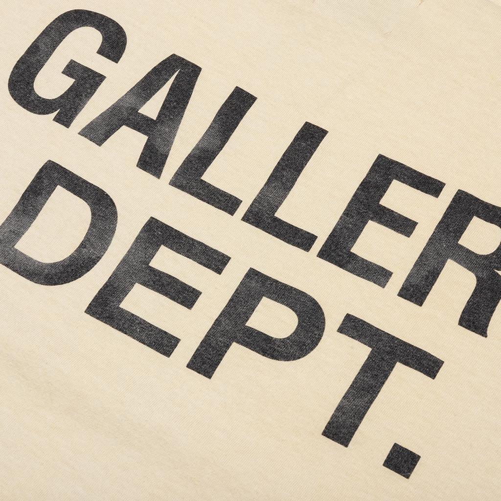 Оригінальна Work In Progress Tee Gallery department – збільшений вид