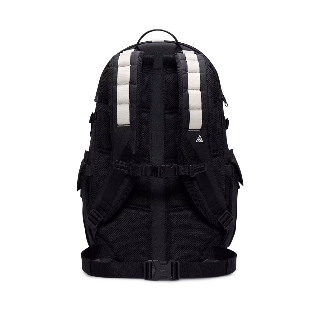 Daymax Backpack Nike оригінал – Купити в Україні – вид ззаду