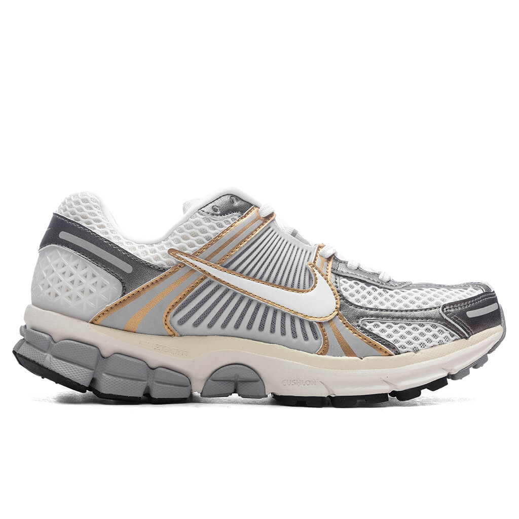 Nike Footwear оригінал | Швидка доставка Україна – боковий вид